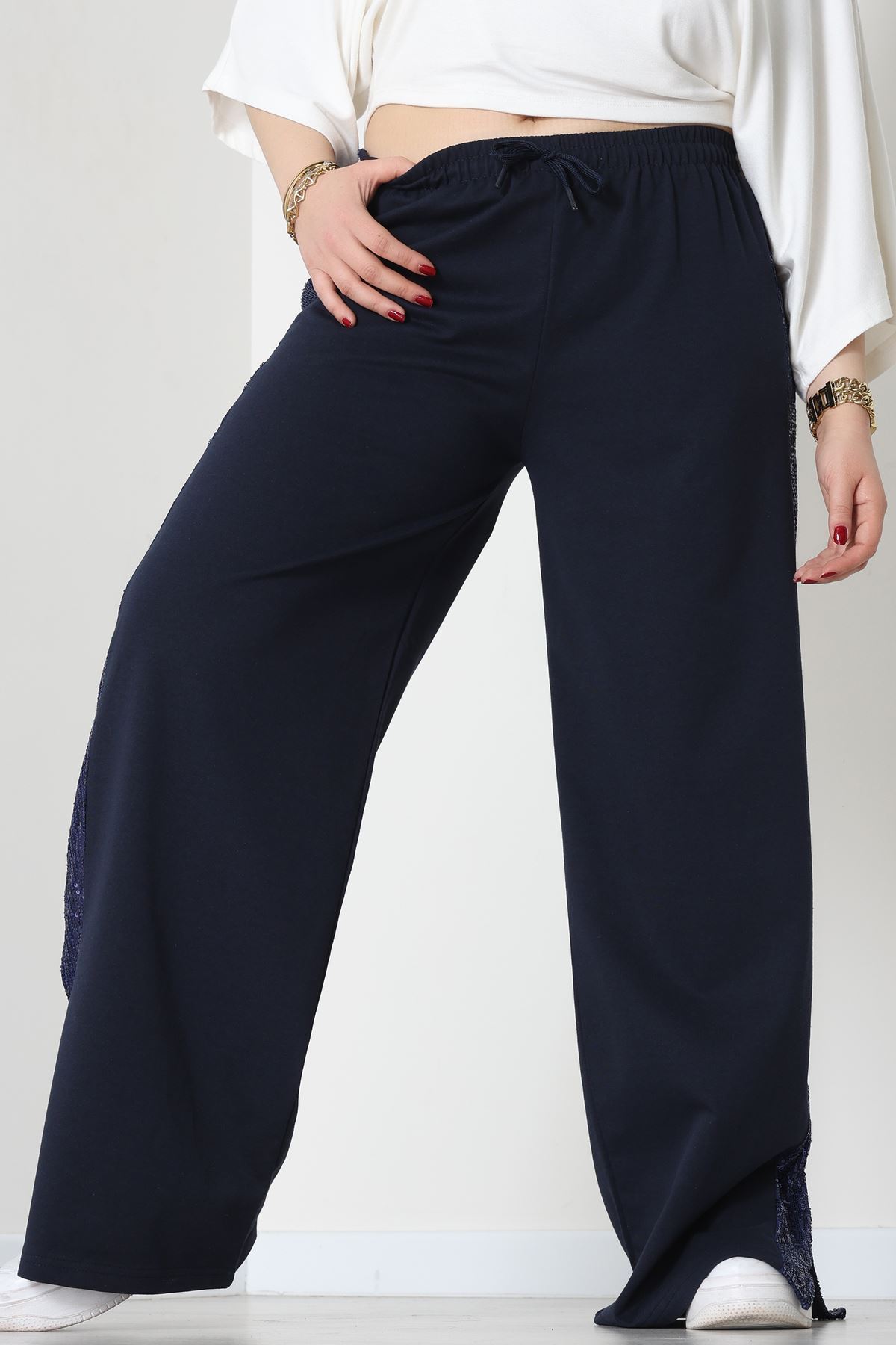 2 İplik Pul Detaylı Eşofman Altı Lacivert - 52111.1857.