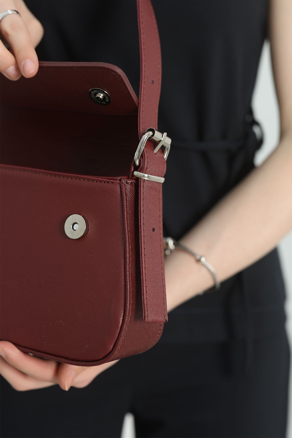 Kol Çantası Bordo - 3005.1853.