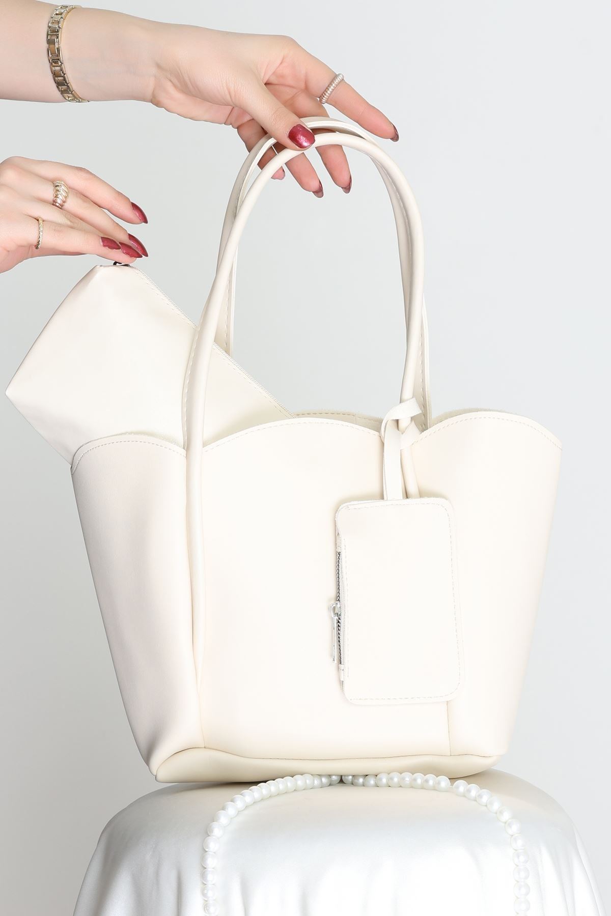 Makyaj Çantalı Ve Cüzdanlı Omuz Çantası Krem - 31397.2063.