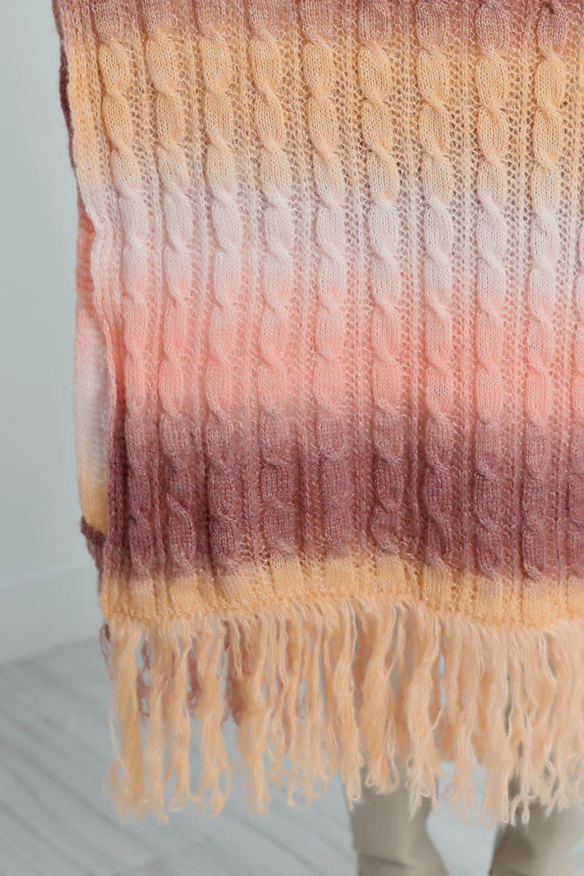 Akrilik Şal Pembe - 70468.1736.