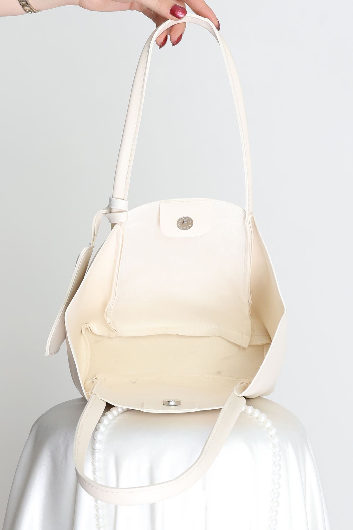 Makyaj Çantalı Ve Cüzdanlı Omuz Çantası Krem - 31397.2063.