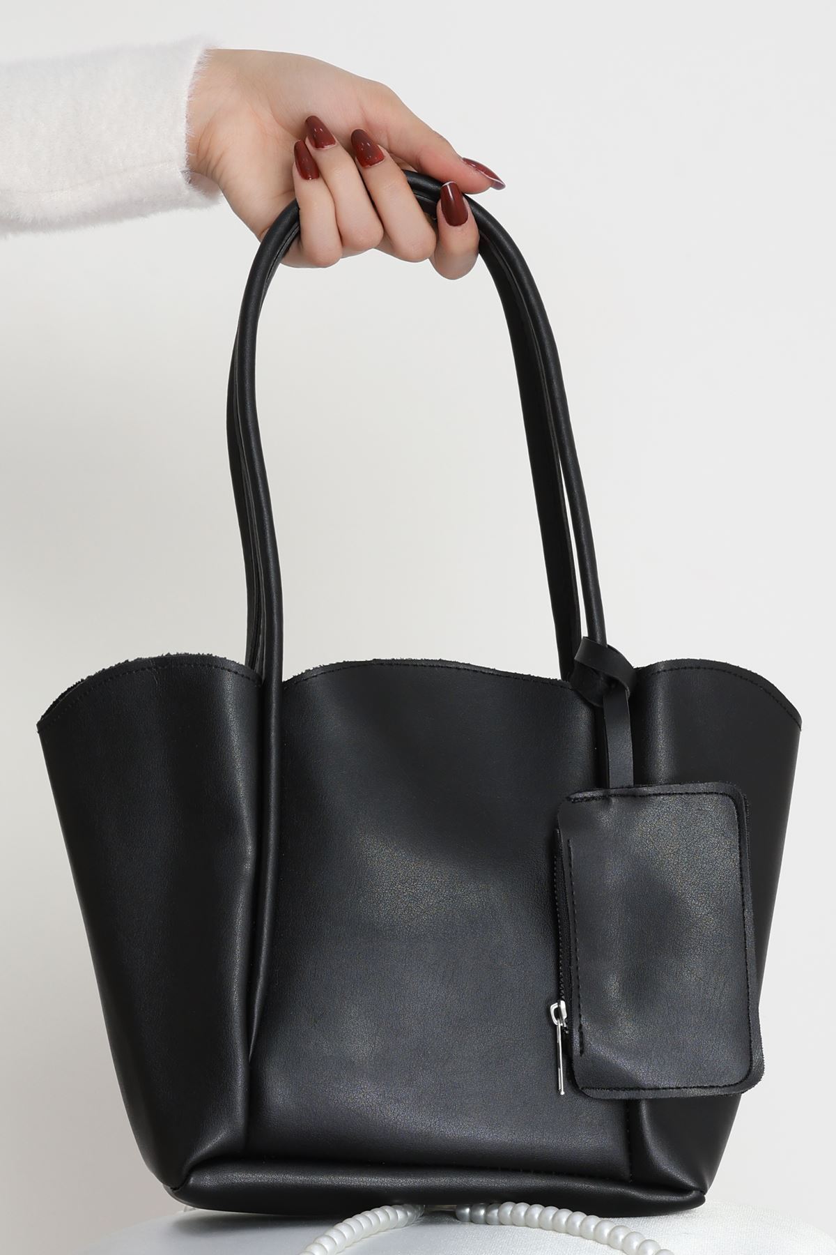 Makyaj Çantalı Ve Cüzdanlı Omuz Çantası Siyah - 31397.2063.