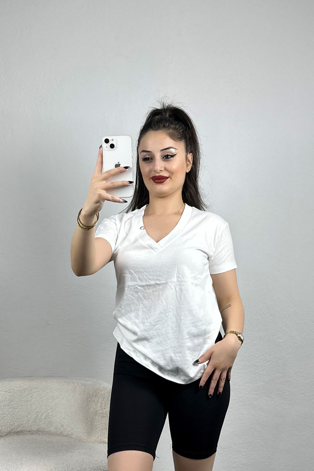 V Yaka Kompak Lüx Penye Tişört Beyaz - 4001.1878.