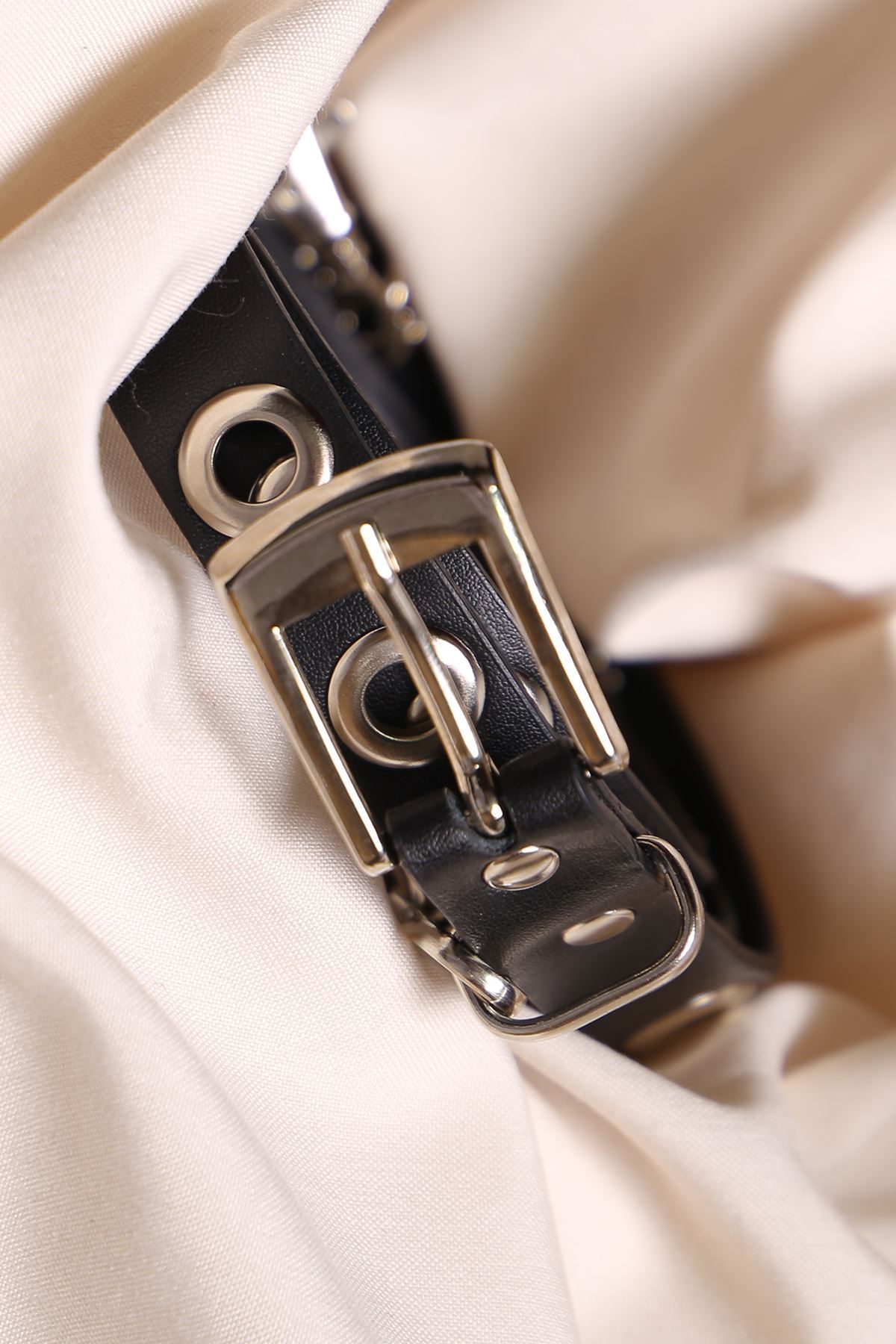 Zincir Aksesuarlı Kemer Siyah - 9920.1140.