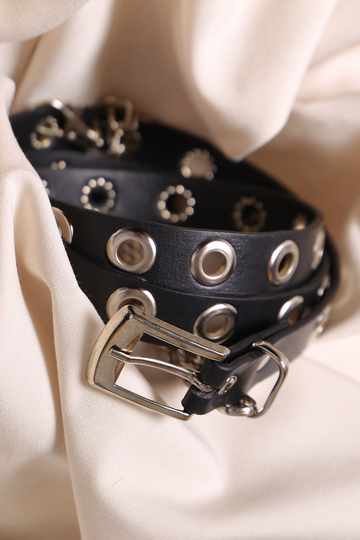 Zincir Aksesuarlı Kemer Siyah - 9920.1140.