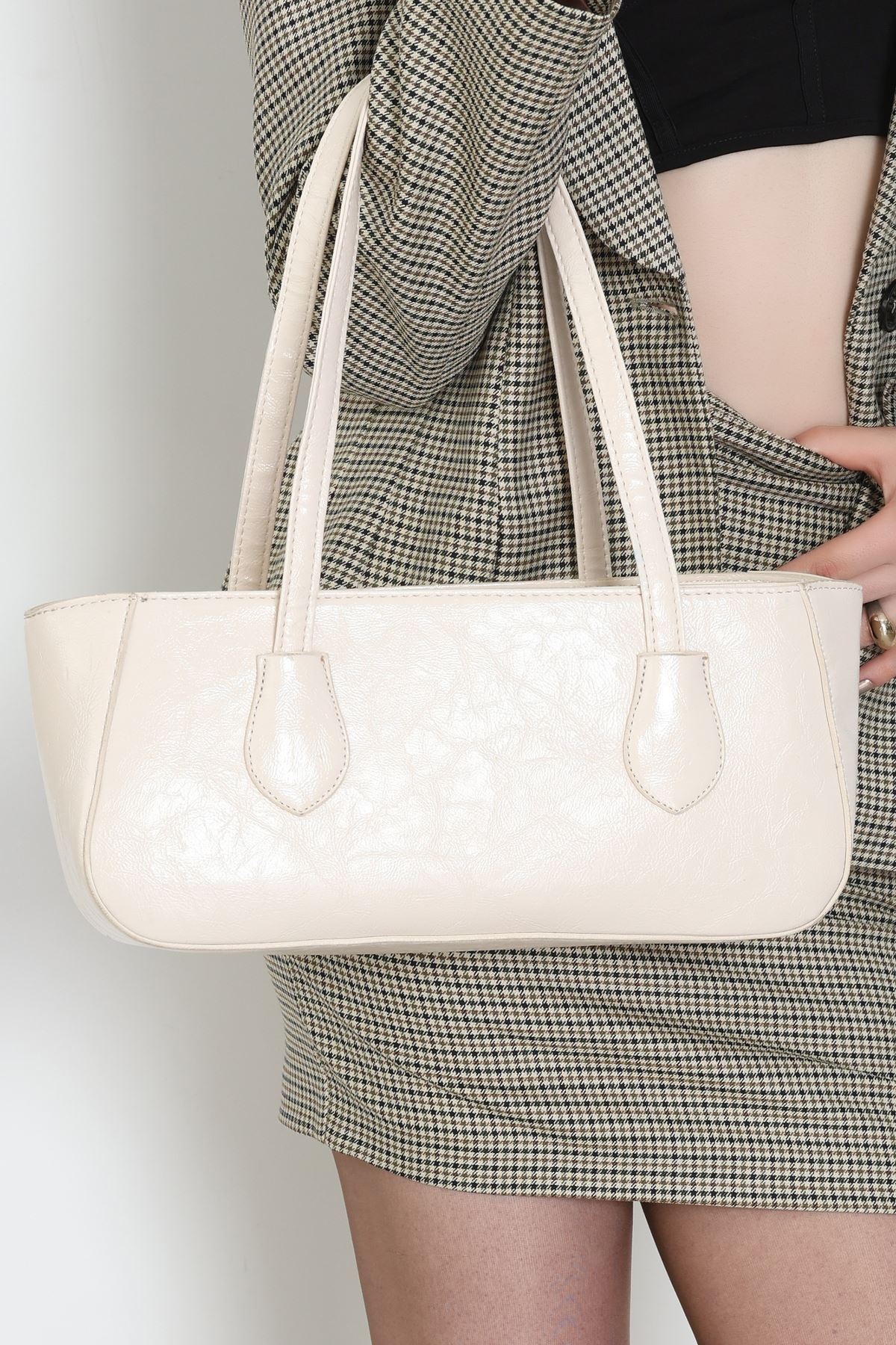 Kol Çanta Krem - 3032.1853.