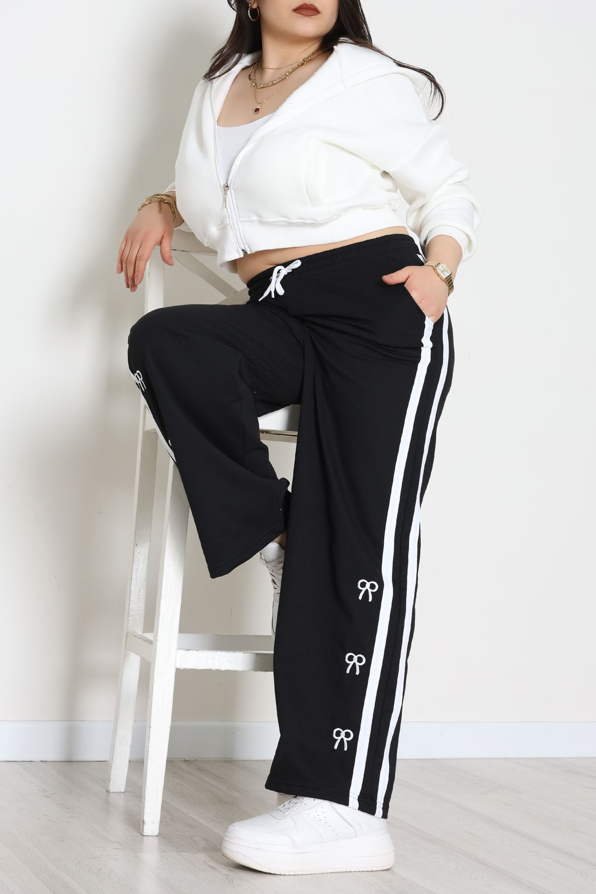 2 İplik Büyük Beden Eşofman Altı Siyah - 52178.1005.