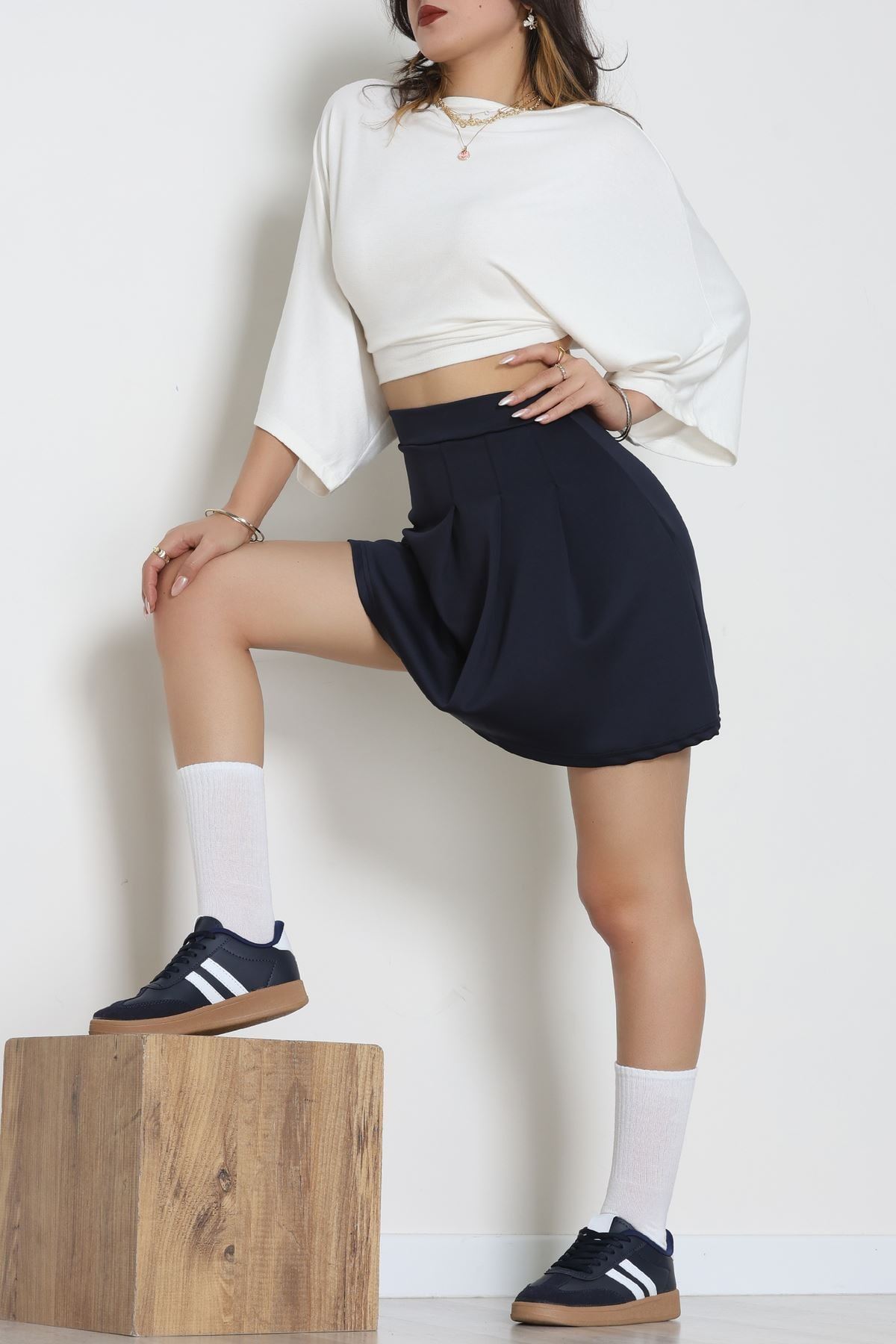 Double Krep Kumaş Pileli Mini Etek Lacivert - 42798.1567.