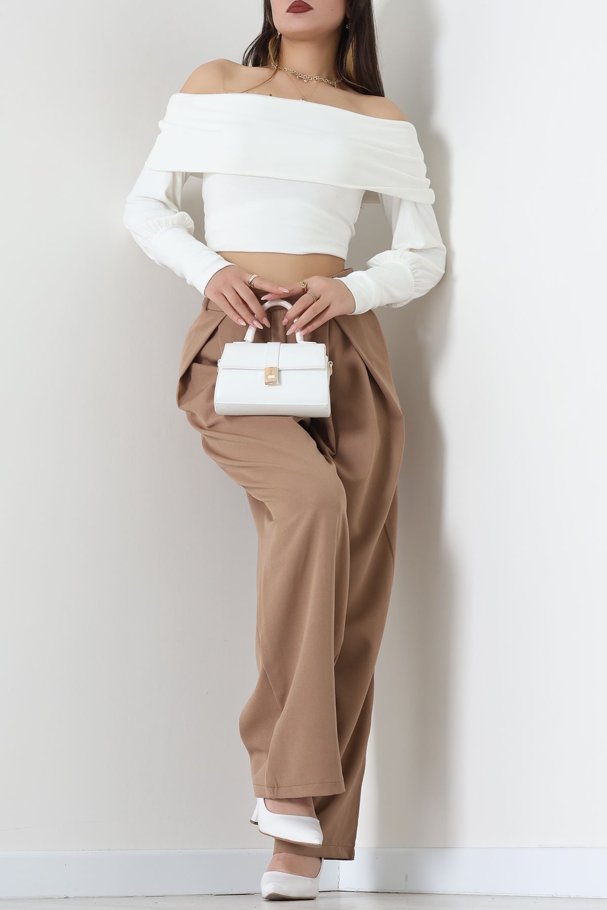 Dabıl Kumaş Pile Detaylı Pantolon Latte - 51610.683.