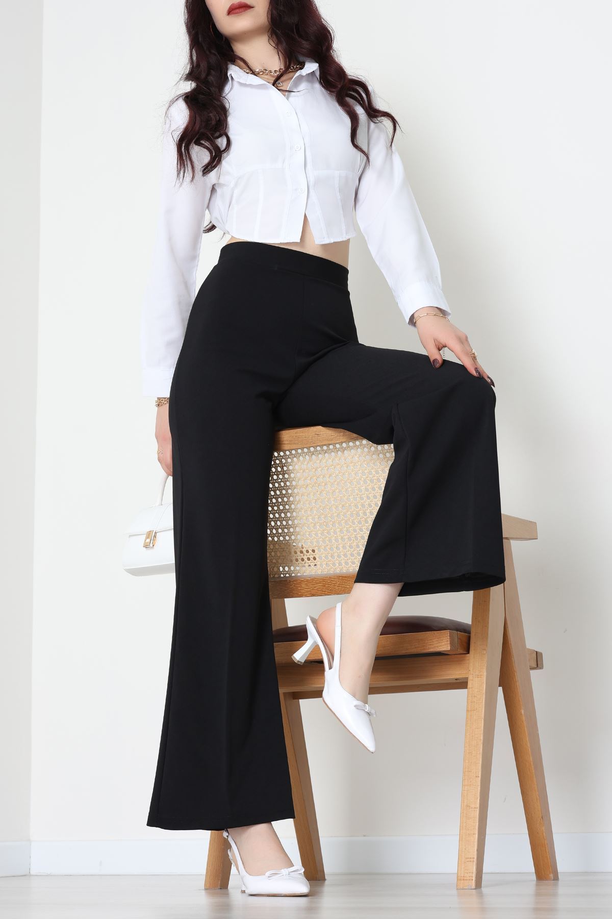 İthal Scuba Krep Likralı Yandan Fermuarlı Pantolon Siyah - 51233.1397.