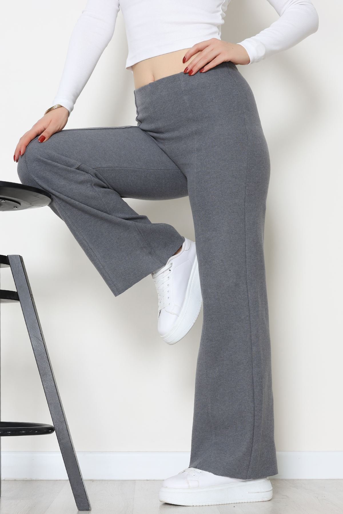 Selanik Kumaş Bel Lastikli Çımalı Pantolon Antrasit - 51226.1567.