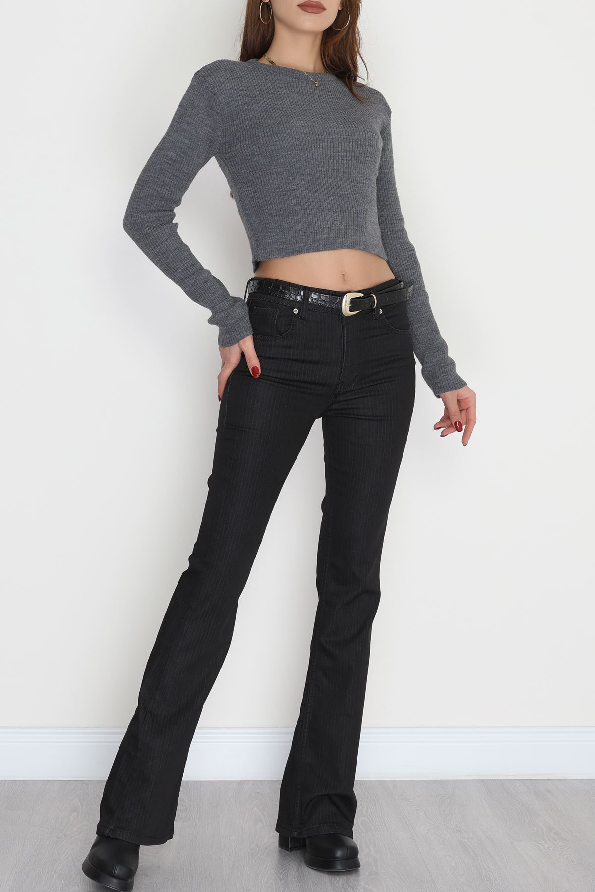 İspanyol Paça Kot Pantolon Siyahçizgili - 42335.1431.