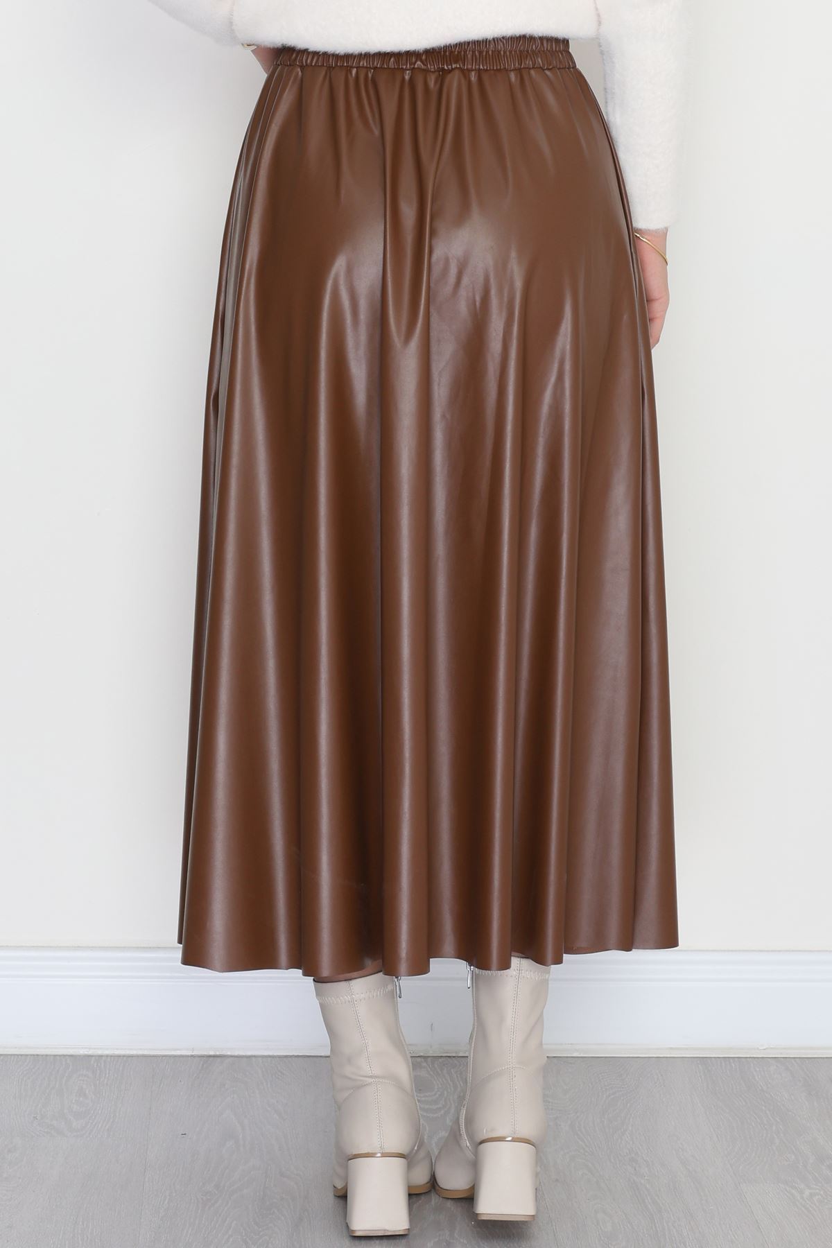 Suni Deri Önden Fermuarlı Uzun Kloş Etek Kahve - 80897.701.