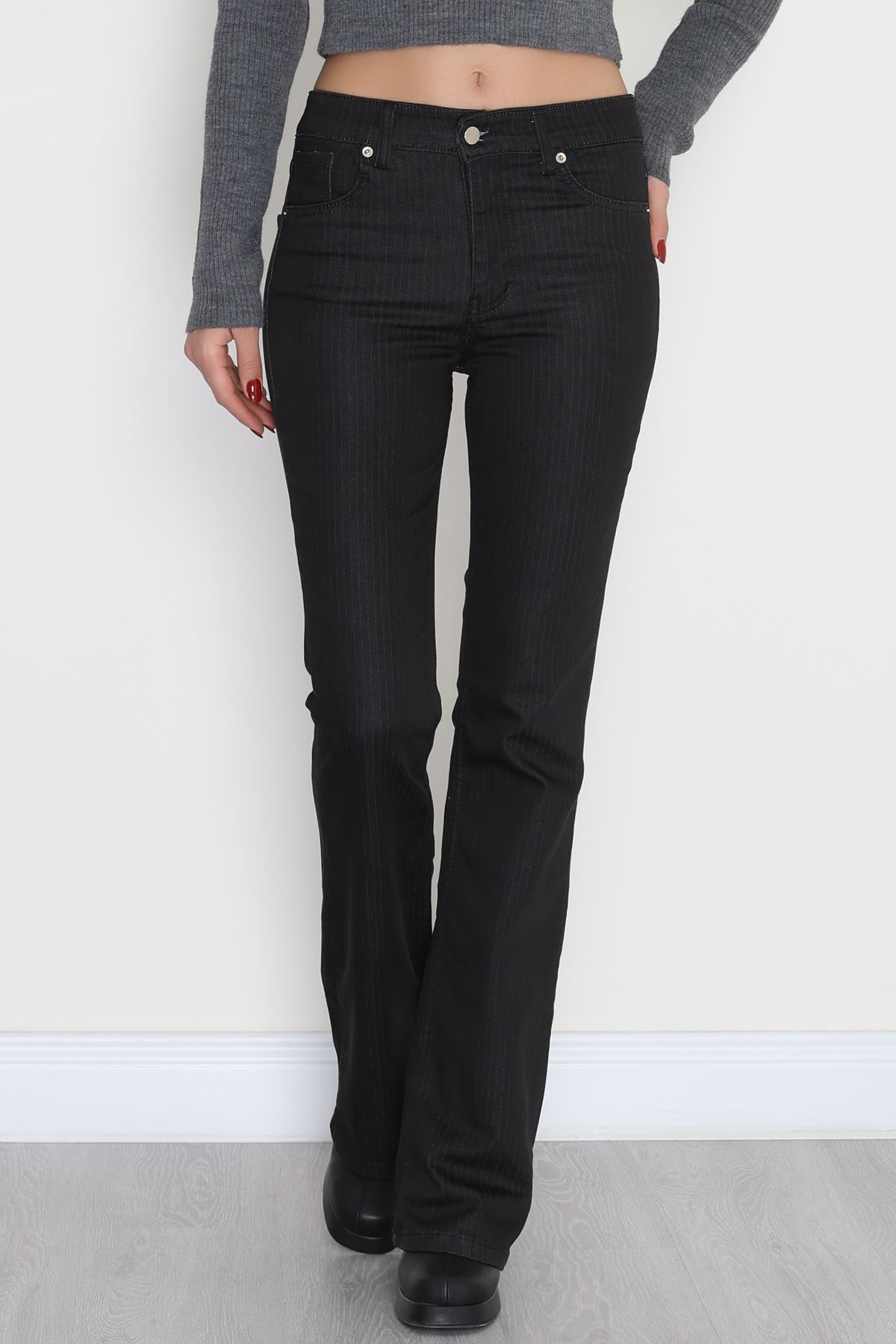 İspanyol Paça Kot Pantolon Siyahçizgili - 42335.1431.