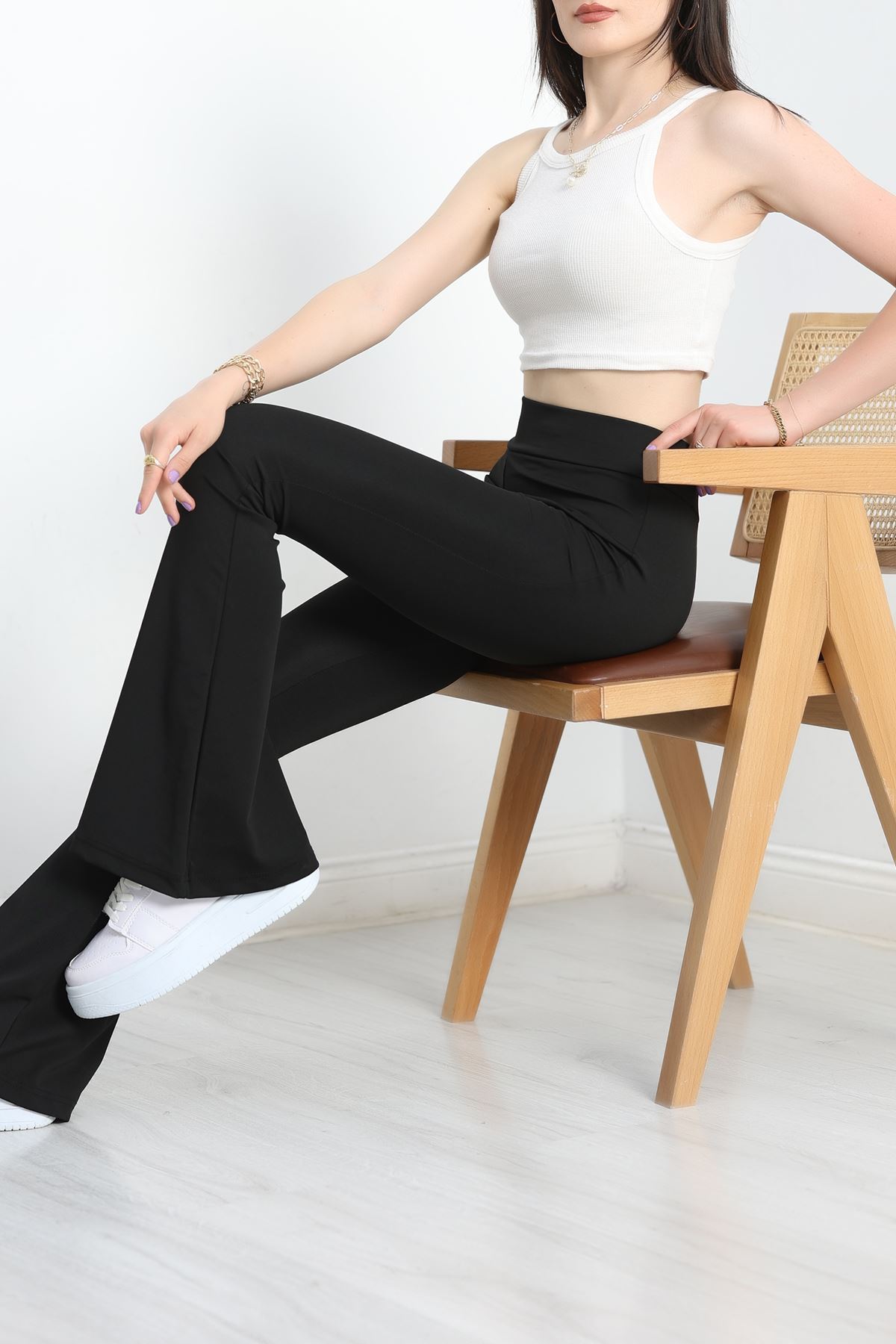 İspanyol Paça Tayt Siyah - 50757.1098.