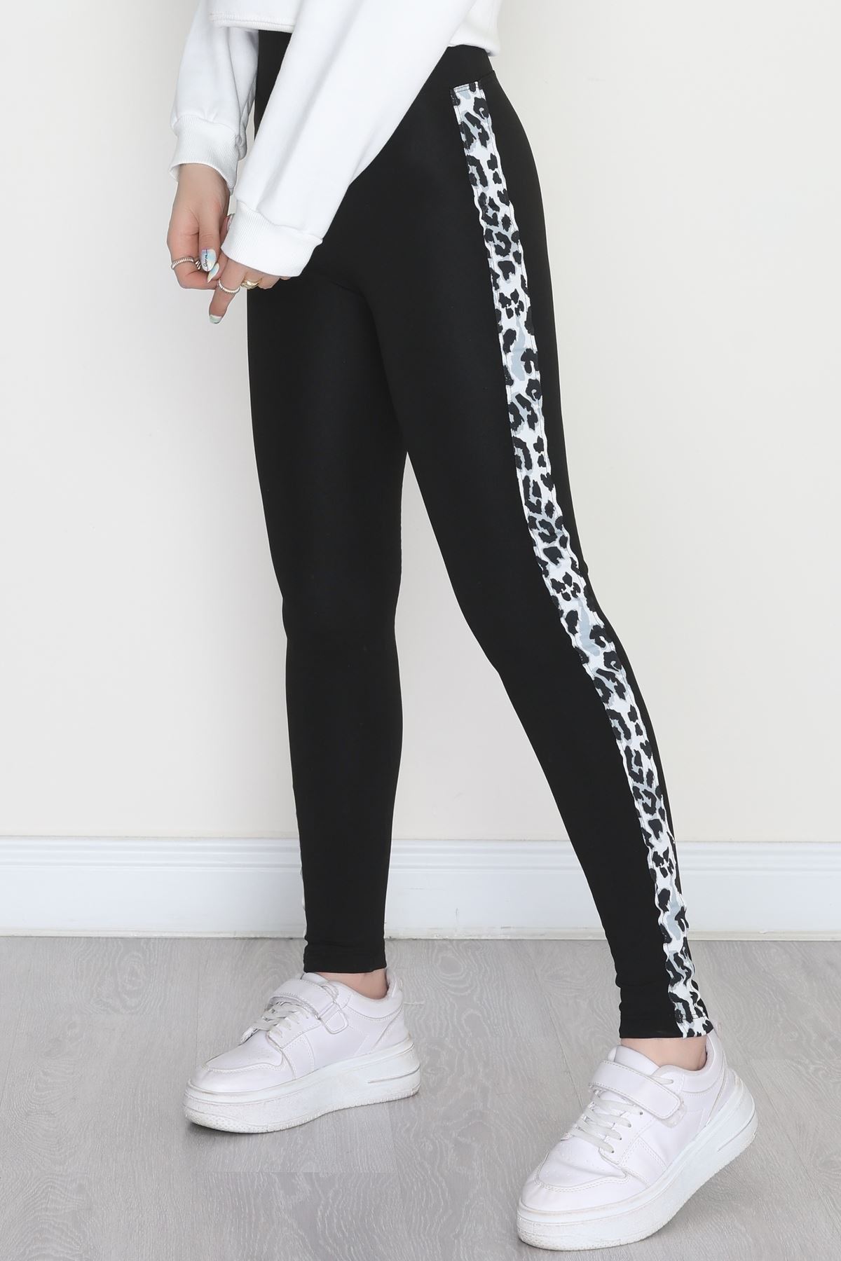 Şeritli Şardonlu Dalgıç Tayt Siyahleopar - 52025.1098.