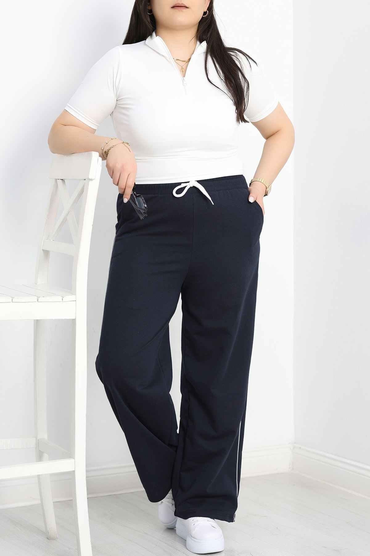 Biyeli Büyük Beden 2 İplik Eşofman Altı Laci - 50658.1005.