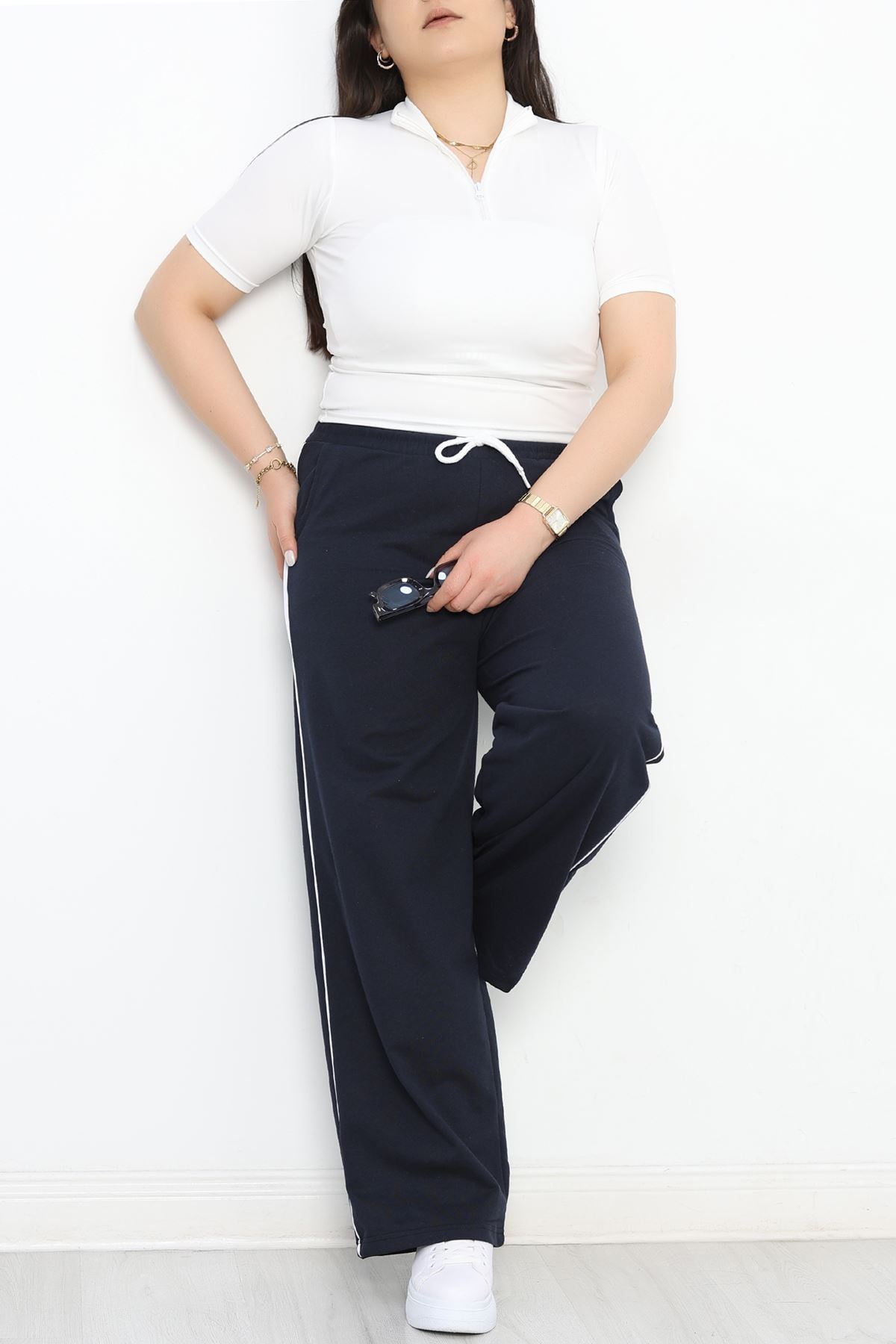 Biyeli Büyük Beden 2 İplik Eşofman Altı Laci - 50658.1005.