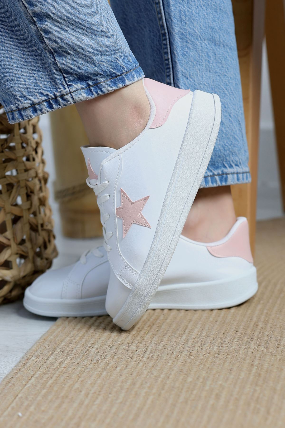 Yıldızlı Spor Ayakkabı Beyazpudra - 31295.264.