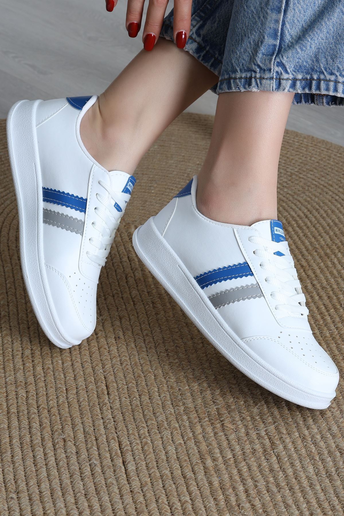 Şeritli Günlük Ayakkabı Beyazsaks - 17114.264.