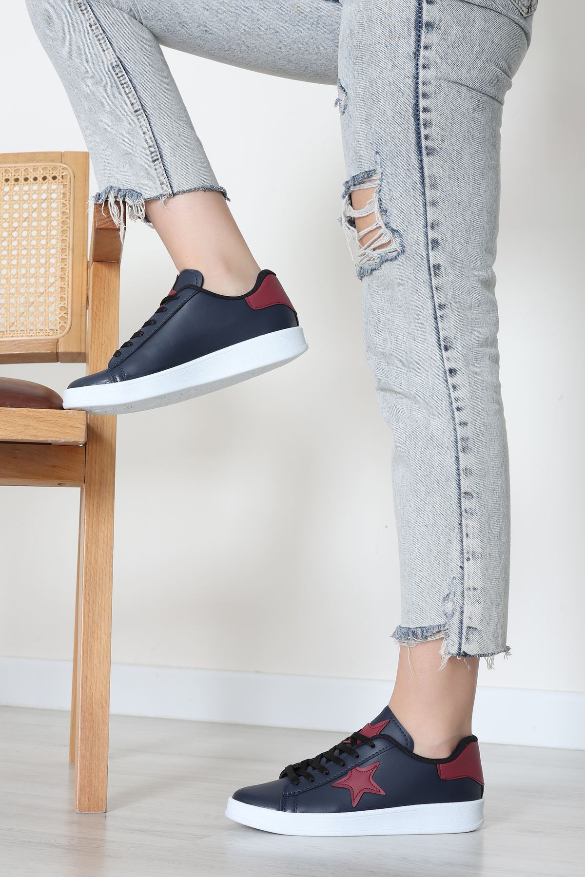 Yıldızlı Spor Ayakkabı Lacivertbordo - 31295.264.