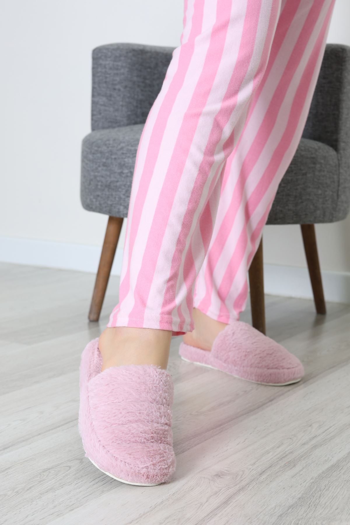 Peluş Ev Terliği Lila - 31429.264.