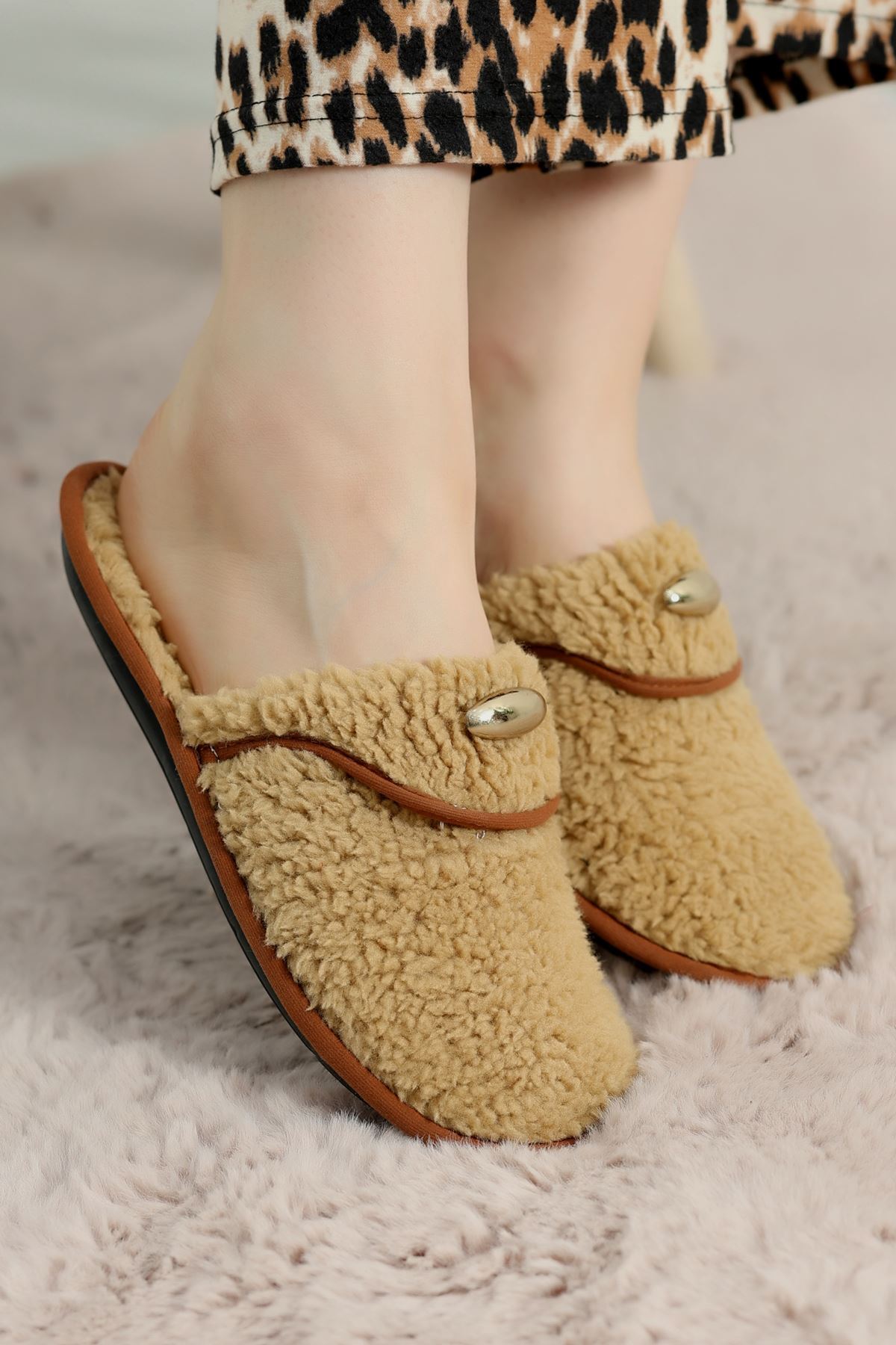 Teddy Ev Terliği Kahve - 1760.1846.