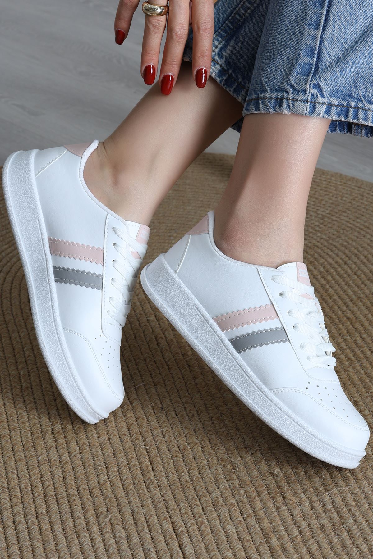 Şeritli Günlük Ayakkabı Beyazpudra - 17114.264.