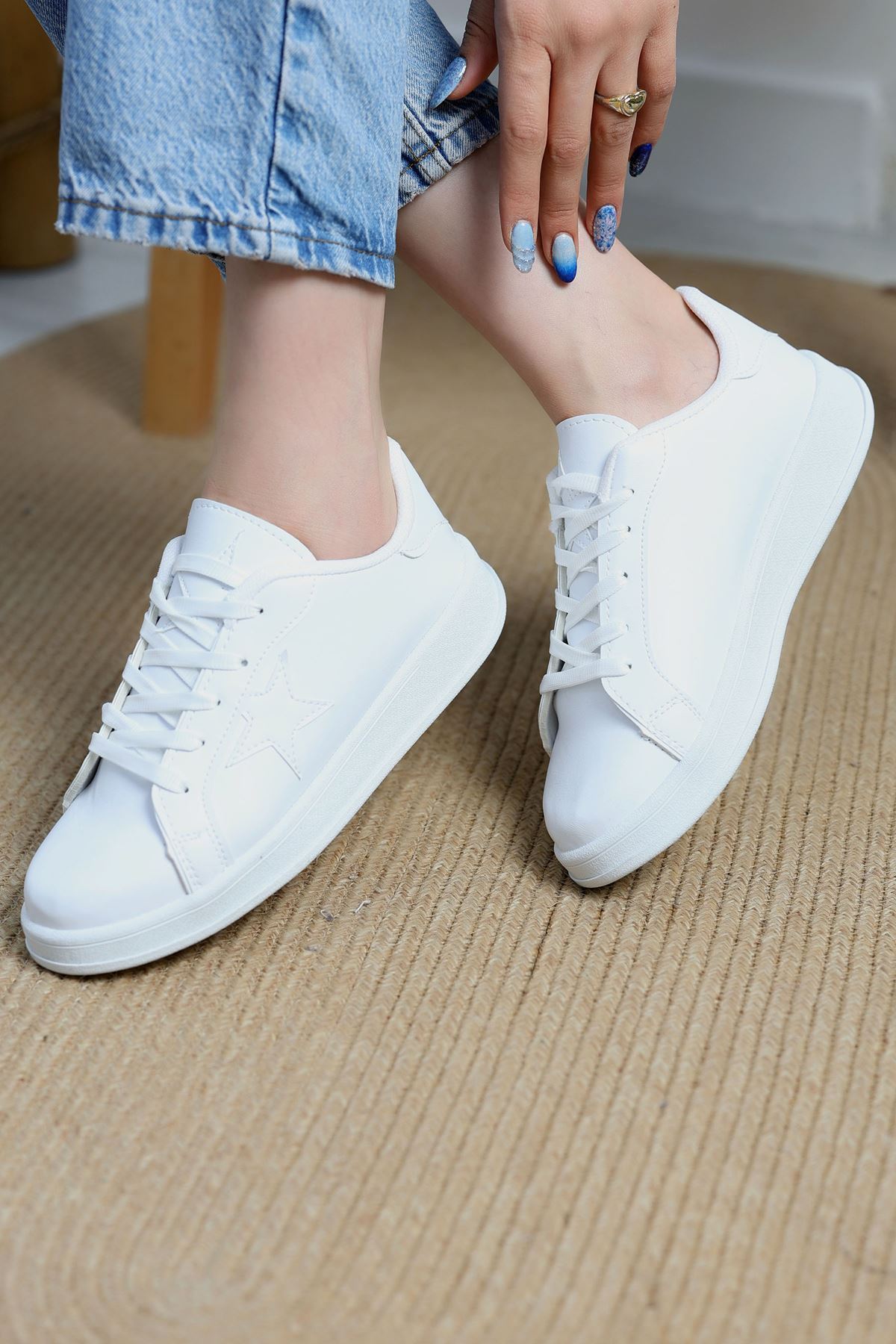 Yıldızlı Spor Ayakkabı Beyaz - 31295.264.