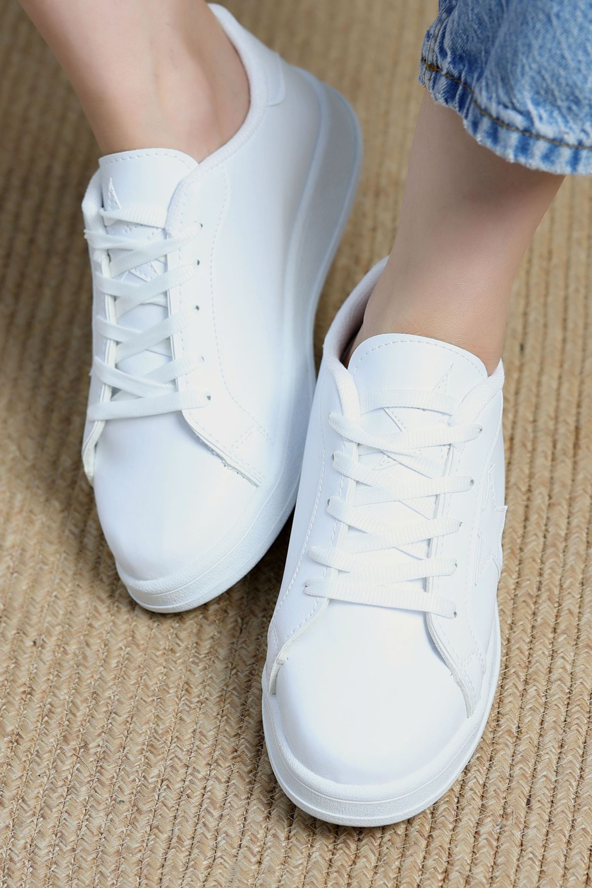 Yıldızlı Spor Ayakkabı Beyaz - 31295.264.