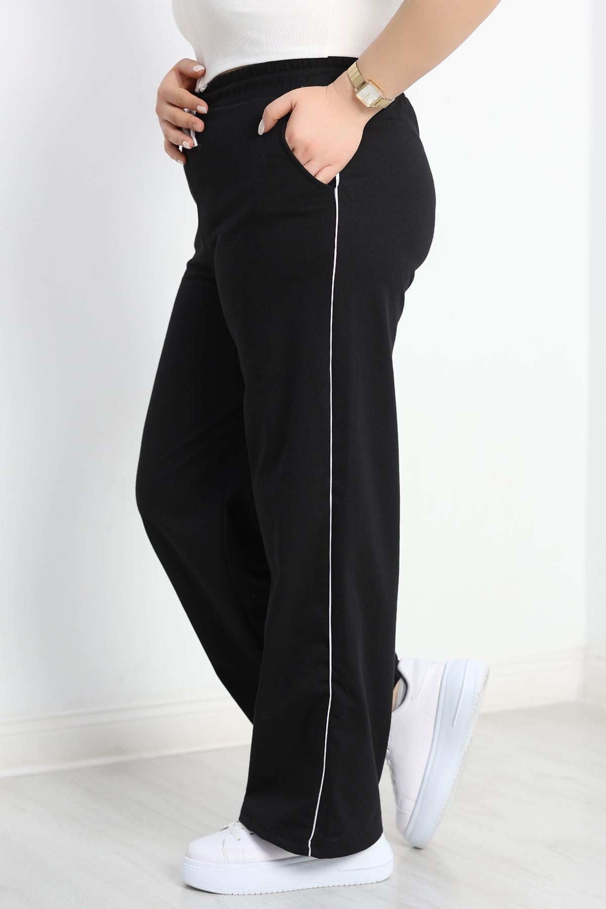 Biyeli Büyük Beden 2 İplik Eşofman Altı Siyah - 50658.1005.