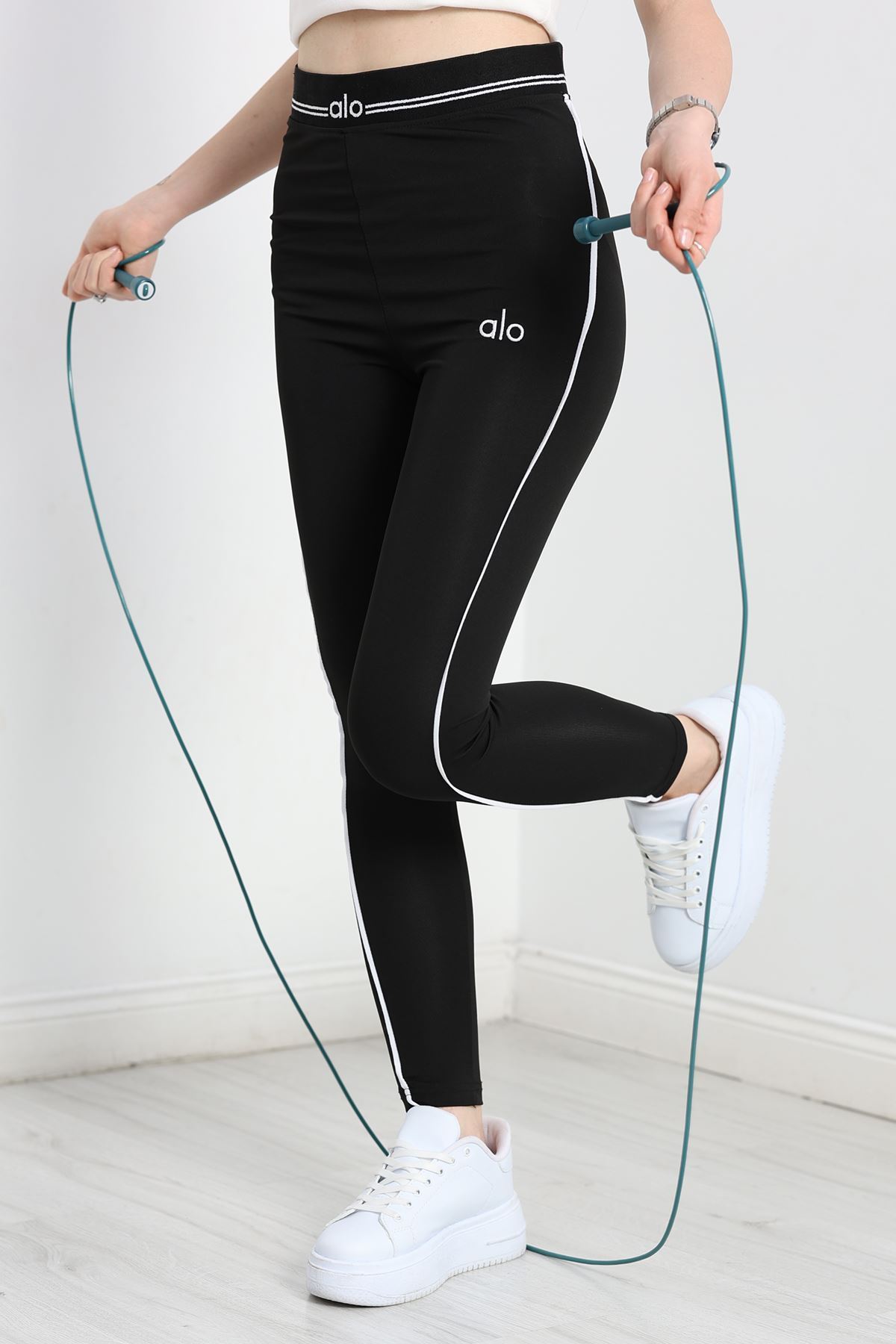 Kemerli Lastikli Biyeli Dalgıç Tayt Siyah - 50601.1005.