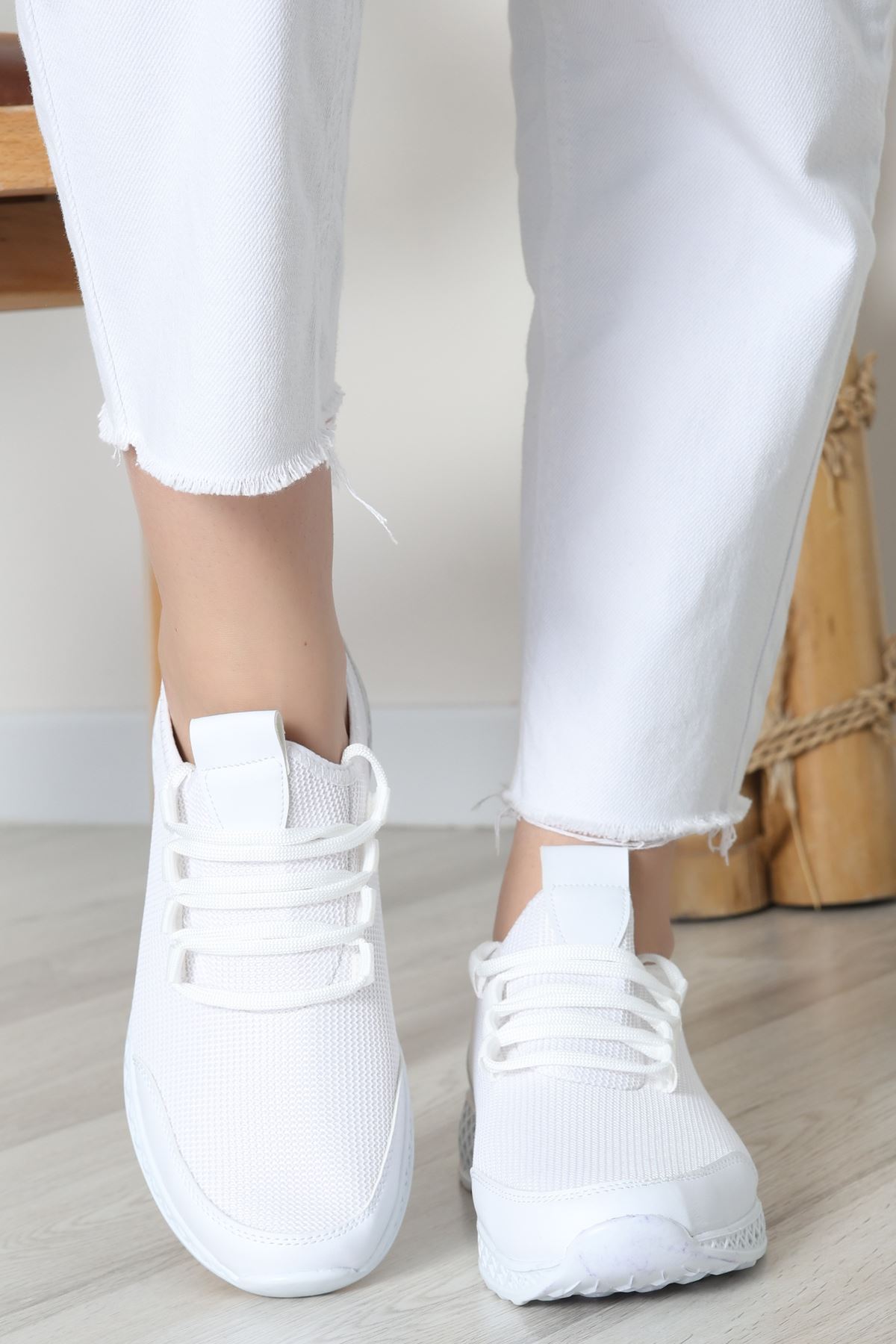 Spor Ayakkabı Beyaz - 31678.264.