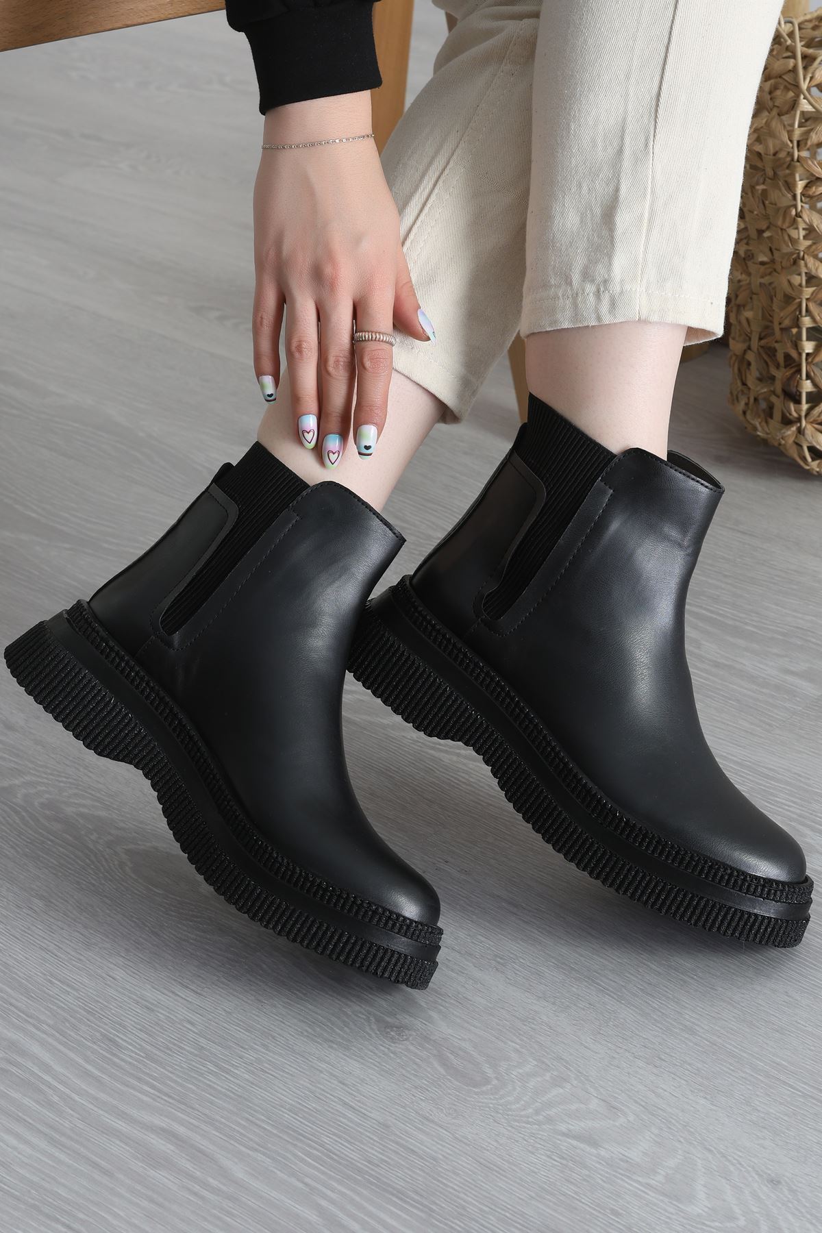 Lastik Detaylı Bot Siyahderi - 31495.264.