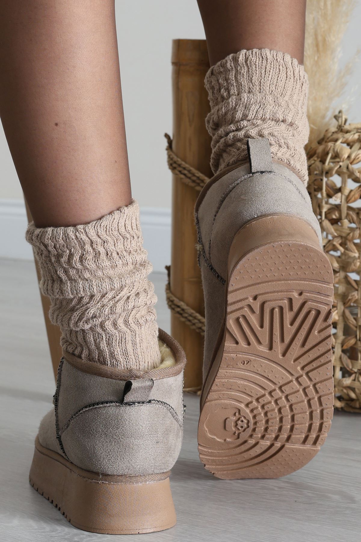 Kalın Taban Mini Boy Süet Bot Vizon - 31437.1932.