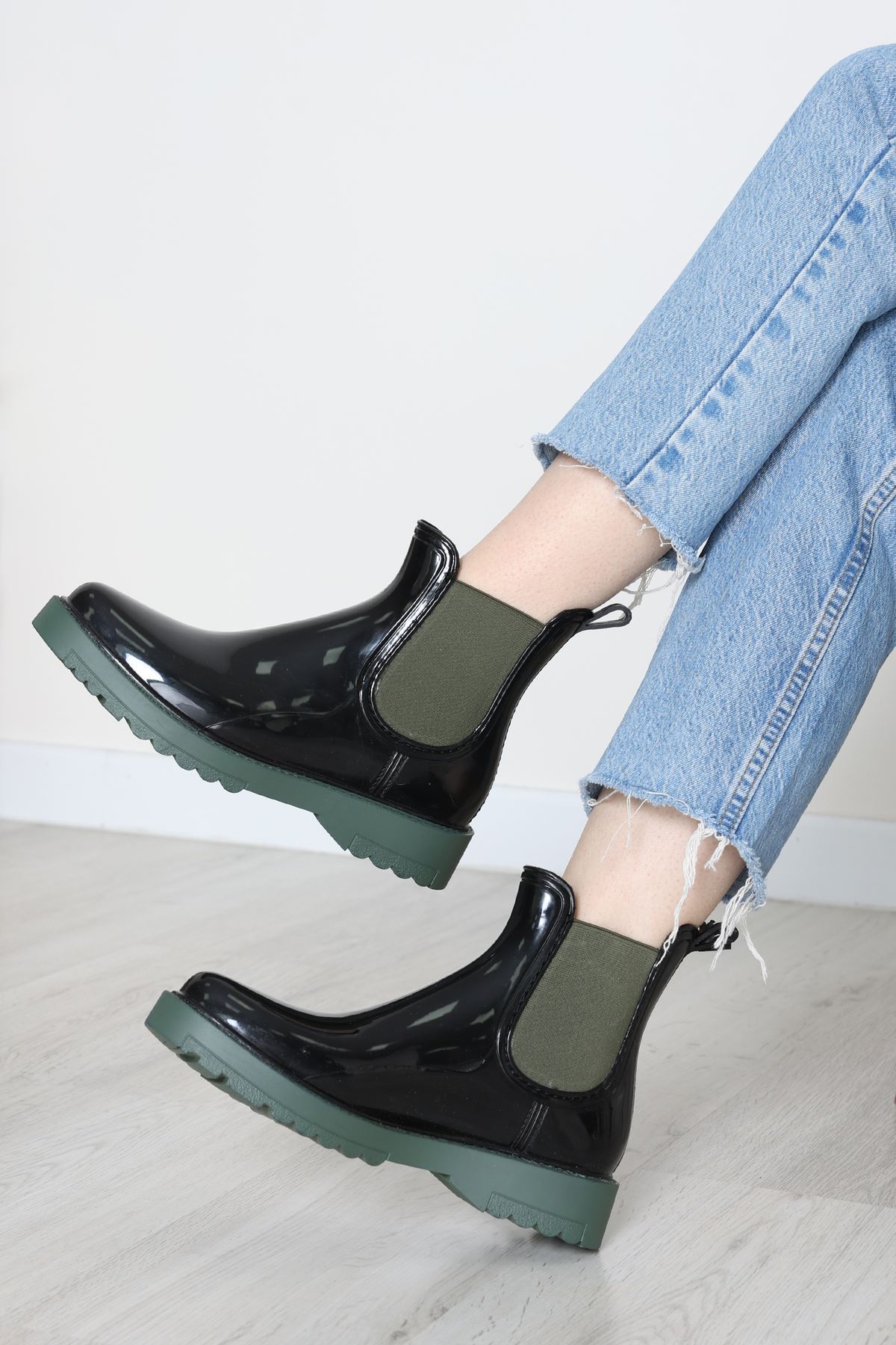 Lastik Detaylı Bot Siyahruganyeşil - 31845.264.