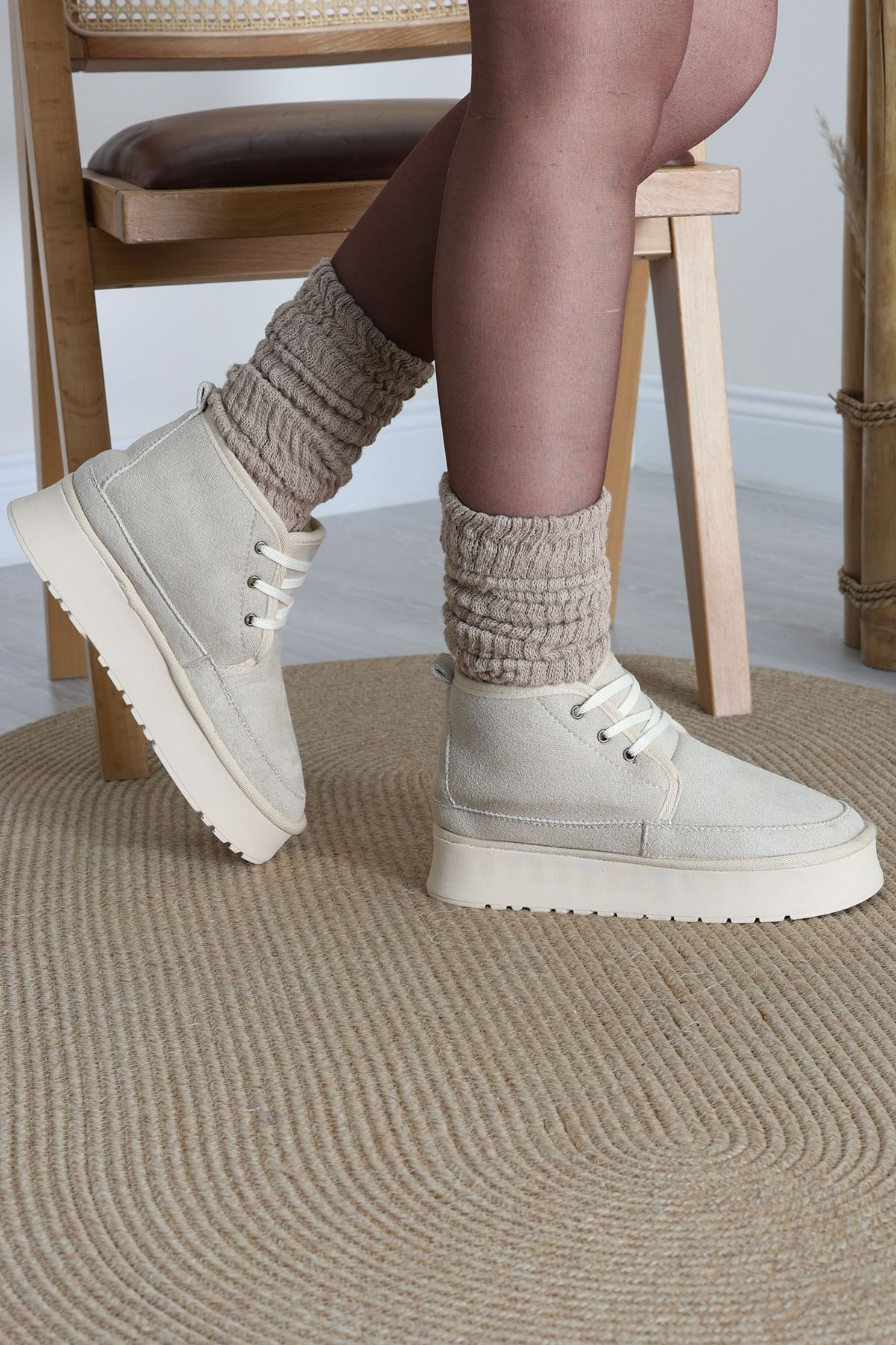 Yüksek Tabanlı Bağcıklı Bot Bej - 31440.1932.