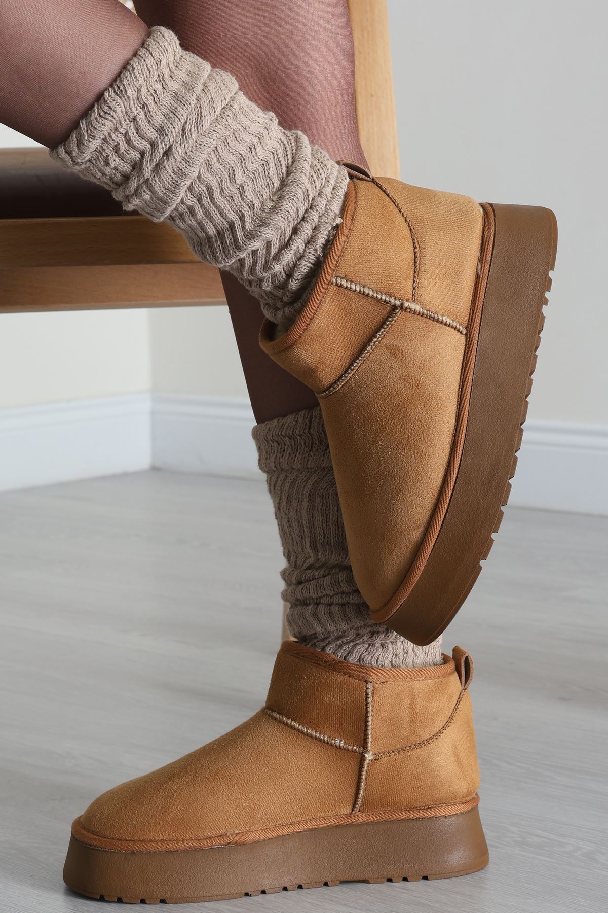 Yüksek Taban İçi Kürklü Bot Taba - 31467.264.