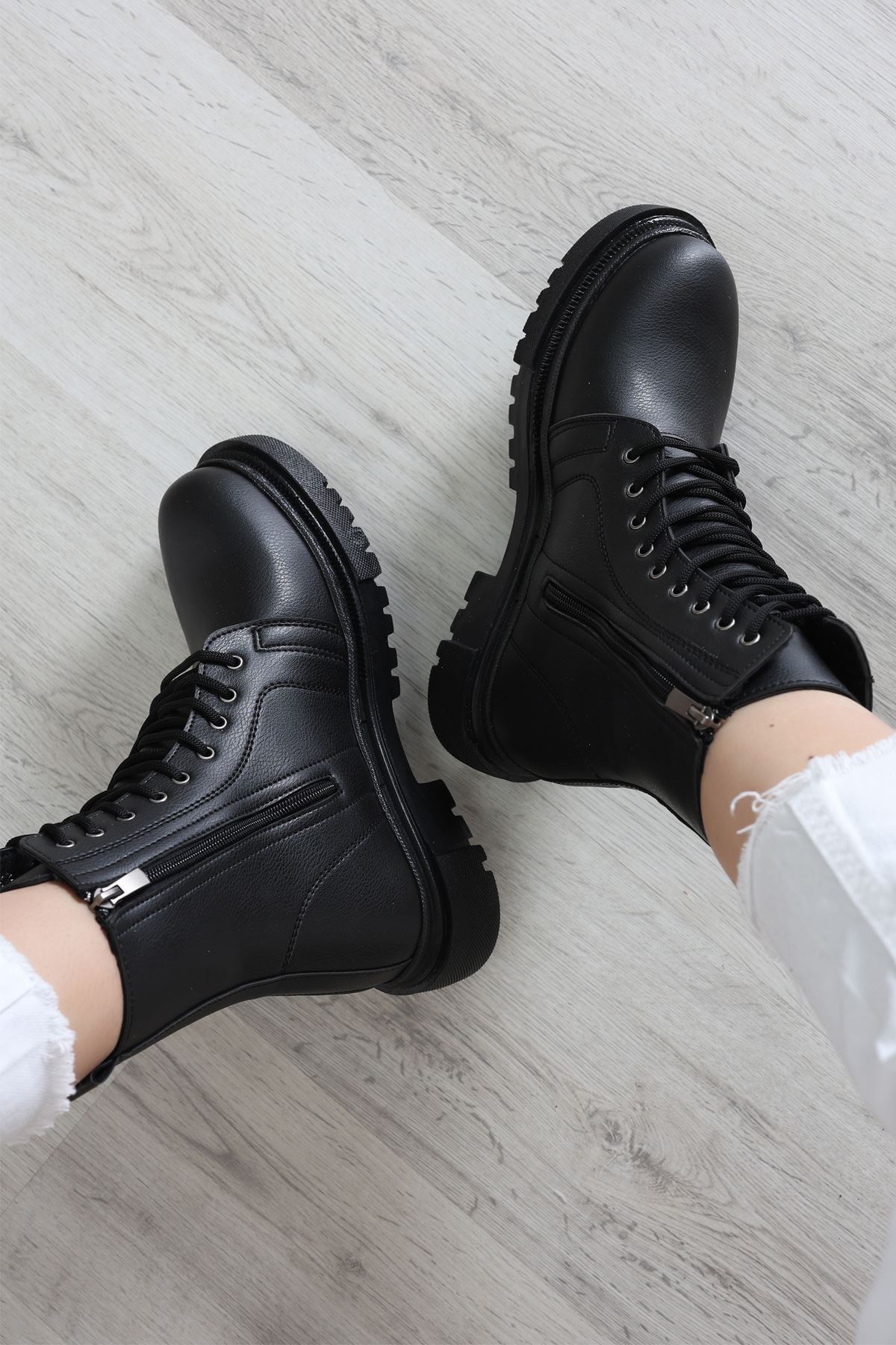 Bağcıklı Postal Bot Siyahderi - 31837.264.