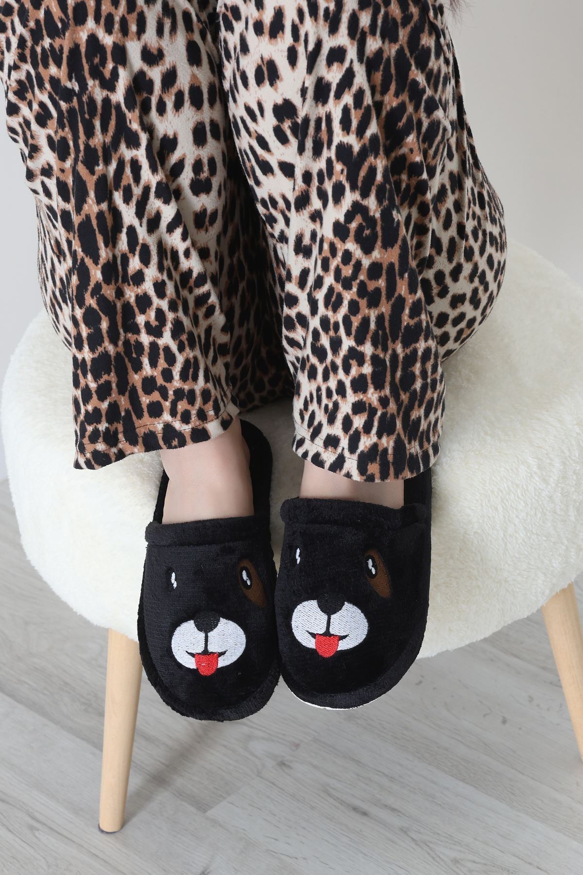 Peluş Ayıcıklı Ev Terliği Siyah - 32565.264.