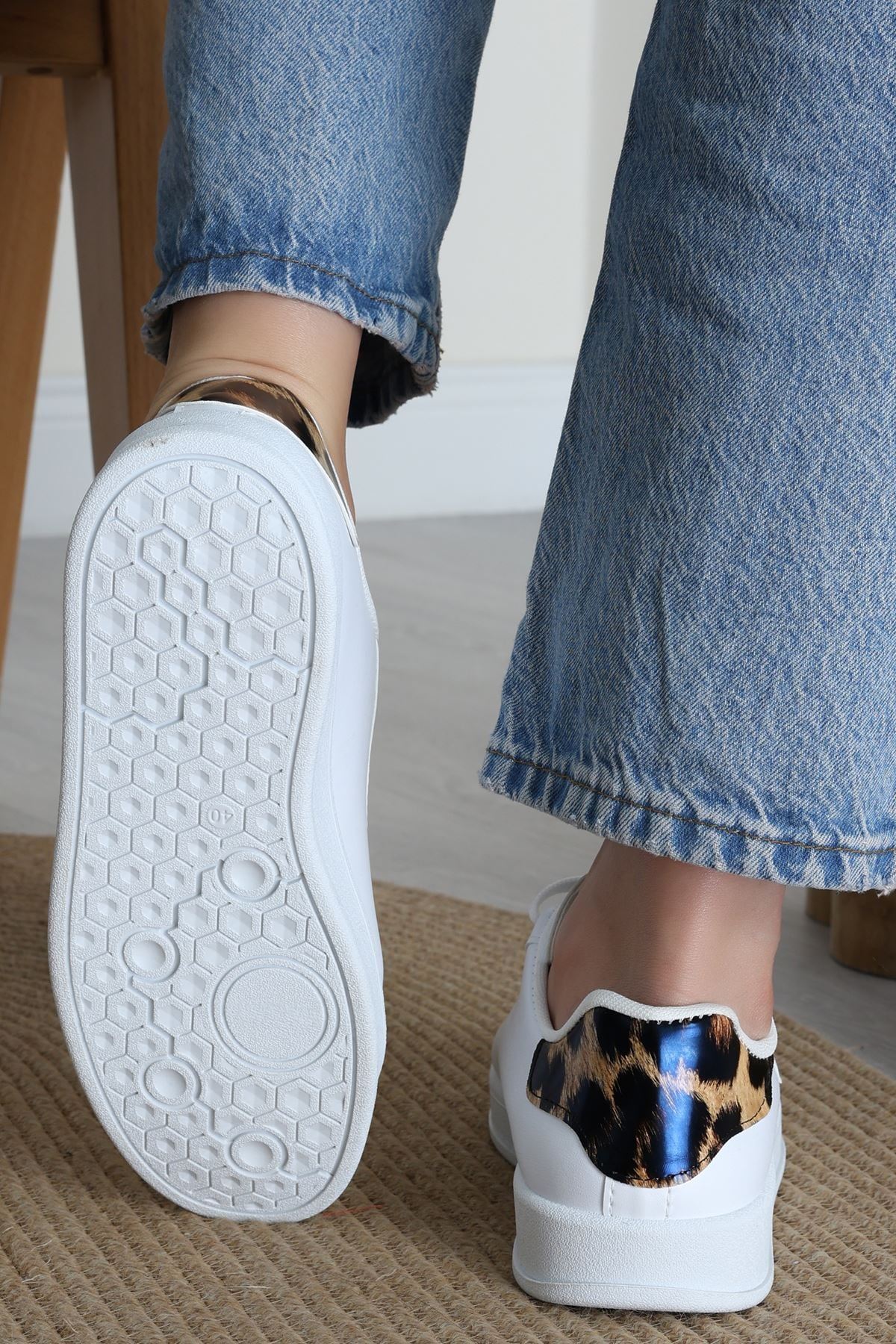 Yıldızlı Spor Ayakkabı Beyazleopar - 31295.264.