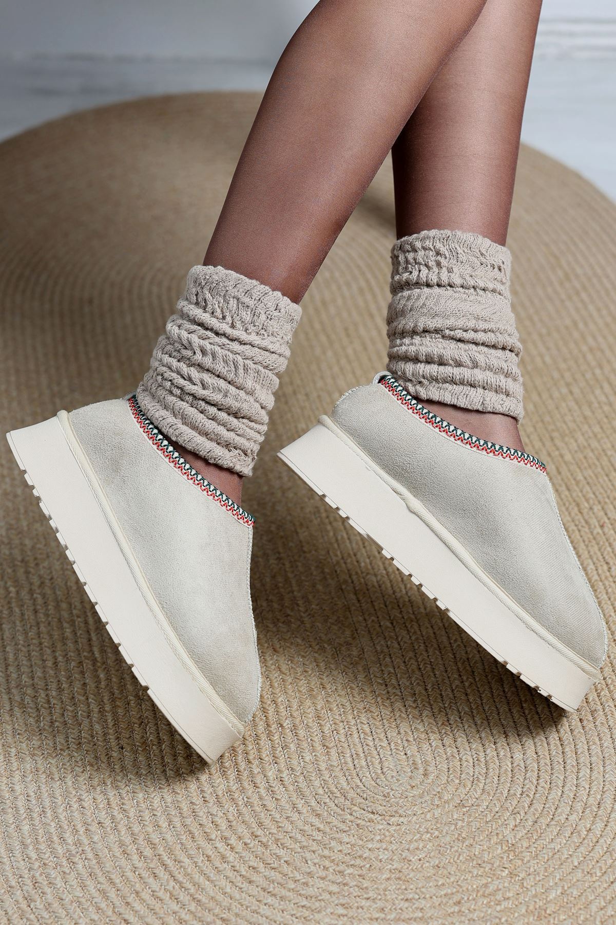 Yüksek Tabanlı Mini Bot Bej - 31439.1932.