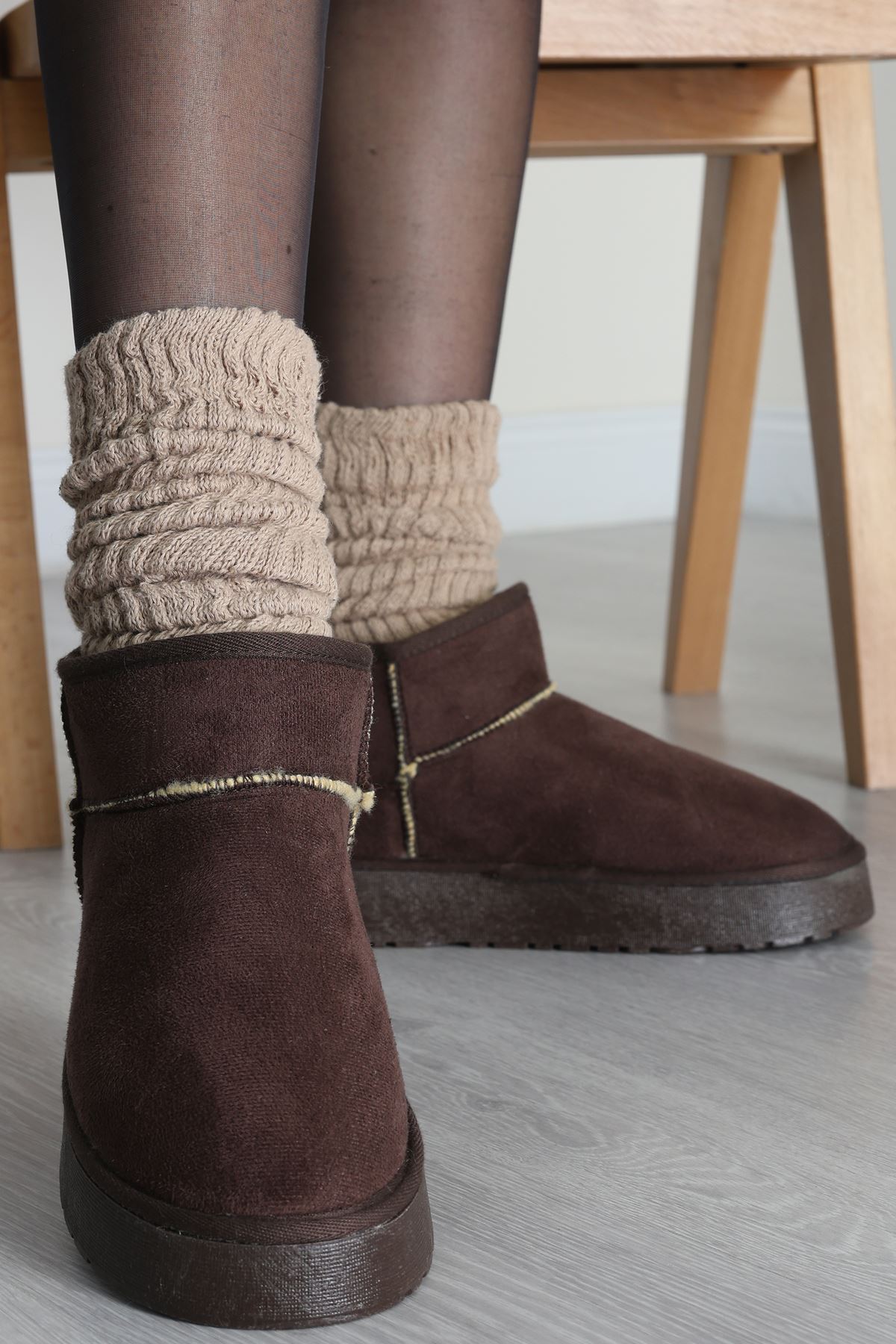 Yüksek Tabanlı İçi Kürklü Mini Bot Acıkahve - 31569.2110.