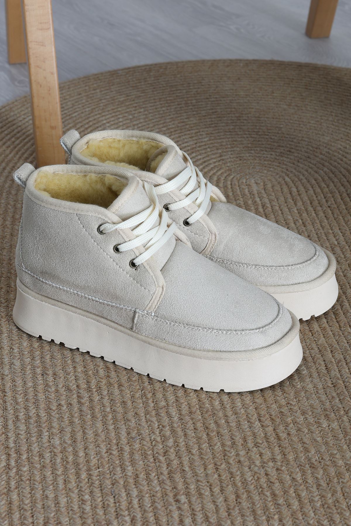 Yüksek Tabanlı Bağcıklı Bot Bej - 31440.1932.