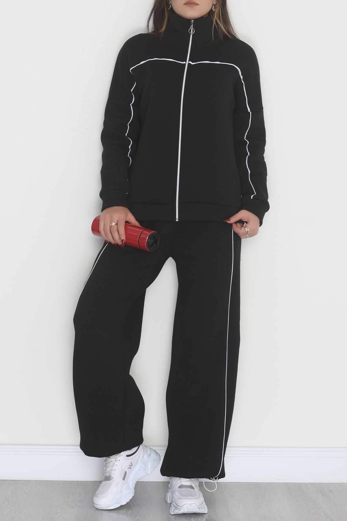 3 İplik Şardonlu Biyeli Fermuarlı Takım Siyah - 52031.1857.