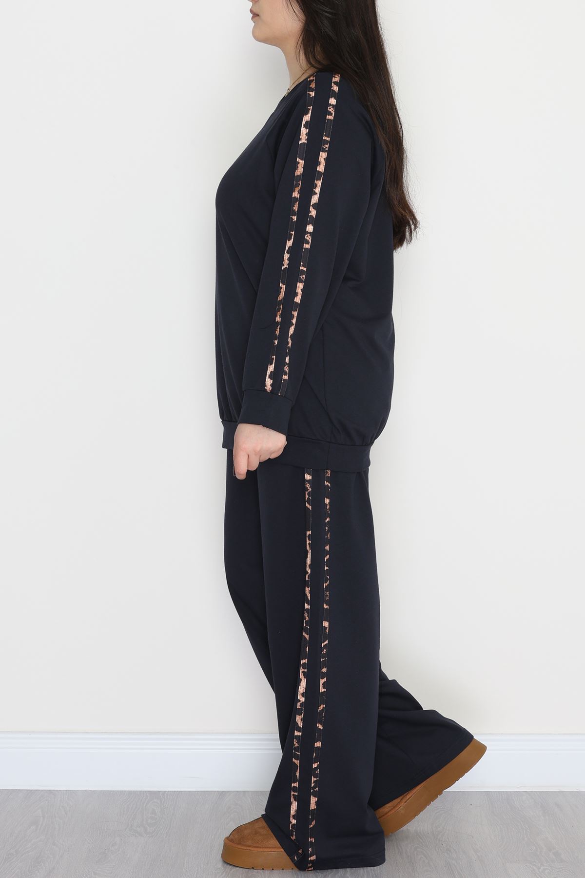 Şeritli 2 İplik Büyük Beden Eşofman Takımı Lacivert - 50784.1857.