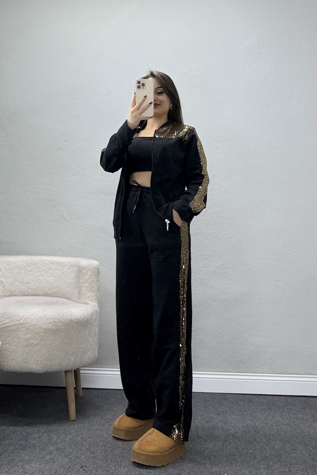 Pul Garnili 2 İplik Eşofman Takımı Siyahgold - 52109.1567.