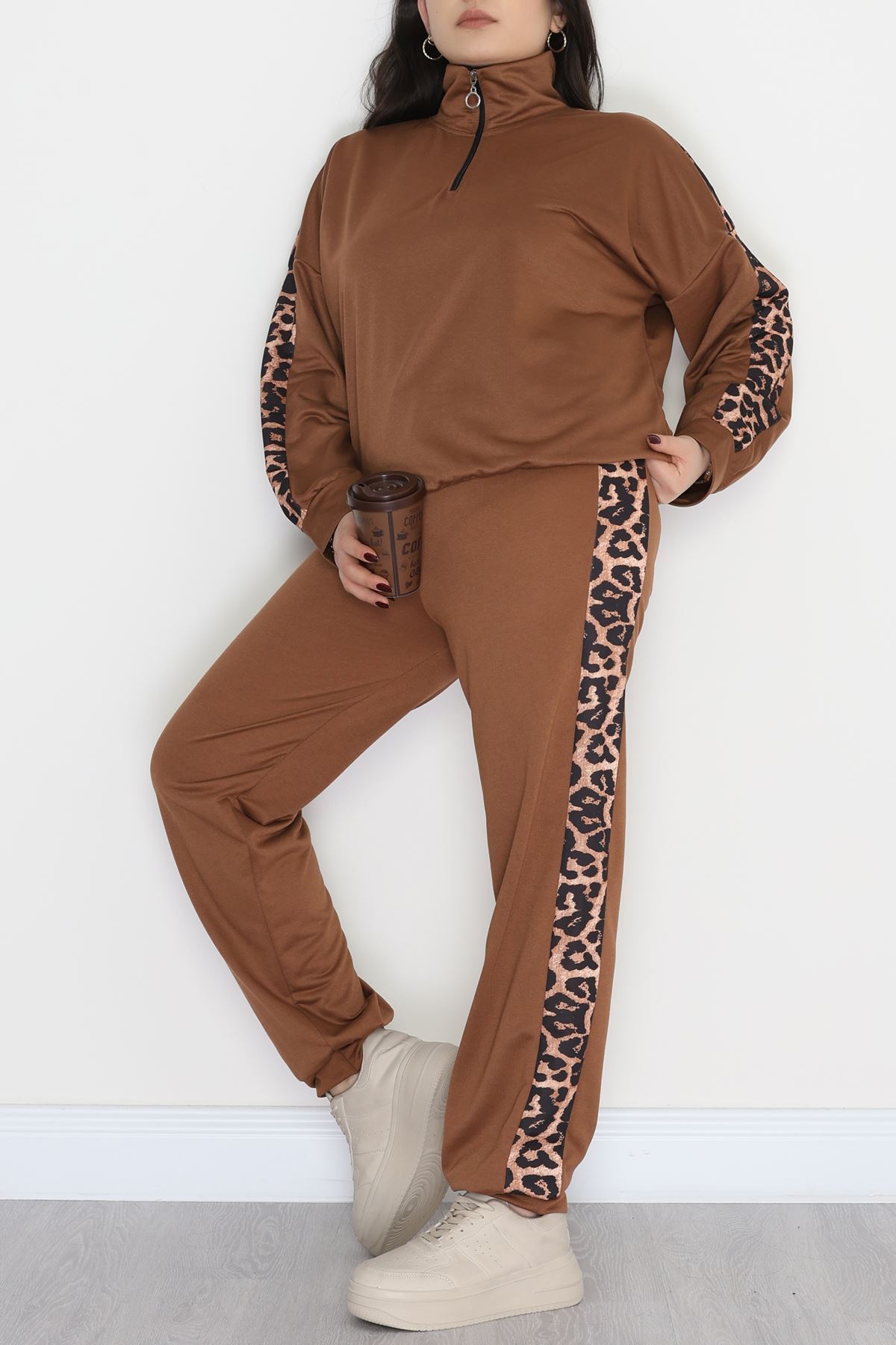 Fermuarlı 2 İplik Büyük Beden Eşofman Takımı Kahve - 50786.1857.