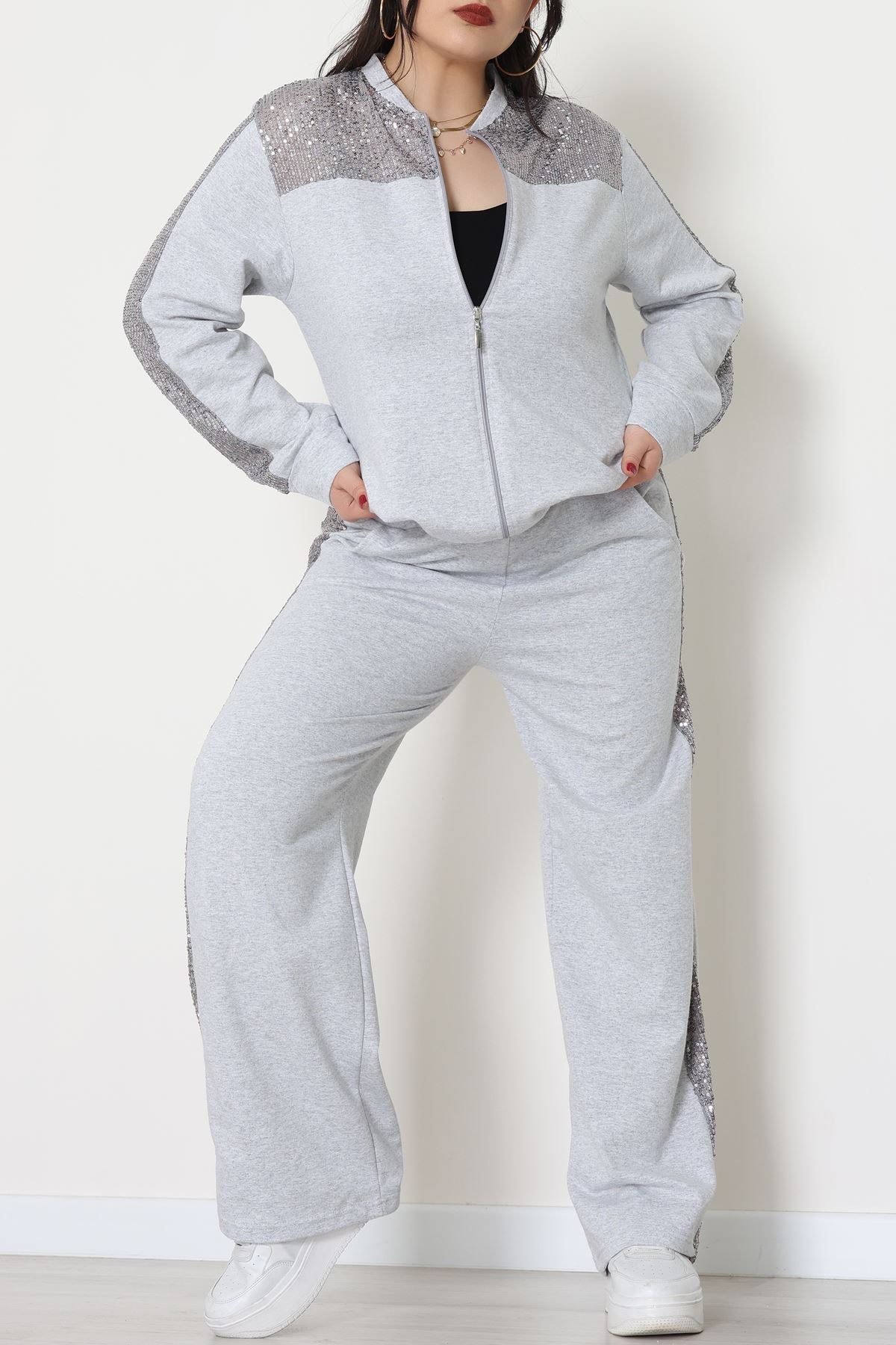 Pul Garnili 2 İplik Büyük Beden Eşofman Takımı Gri - 52108.1567.