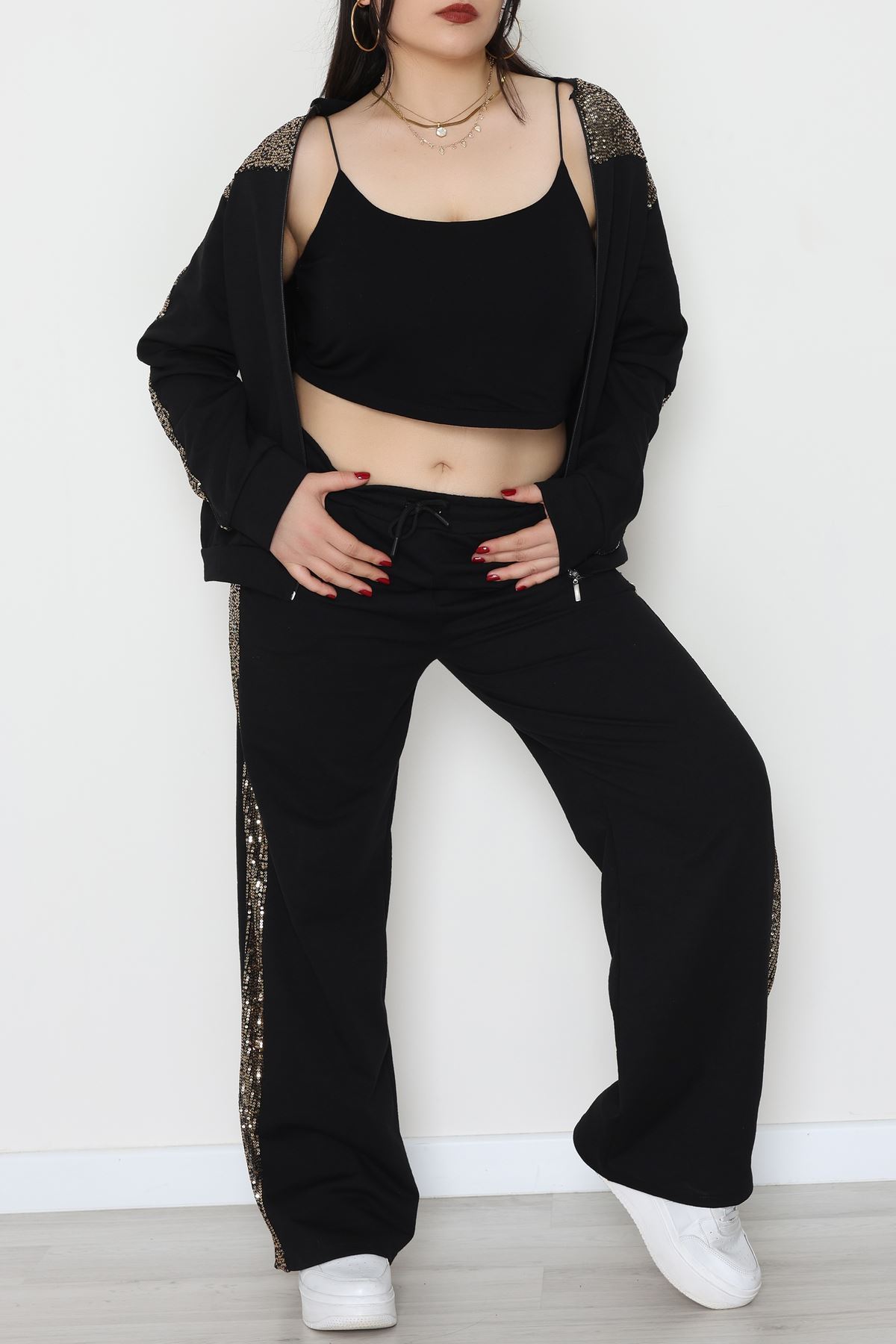 Pul Garnili 2 İplik Büyük Beden Eşofman Takımı Siyahgold - 52108.1567.